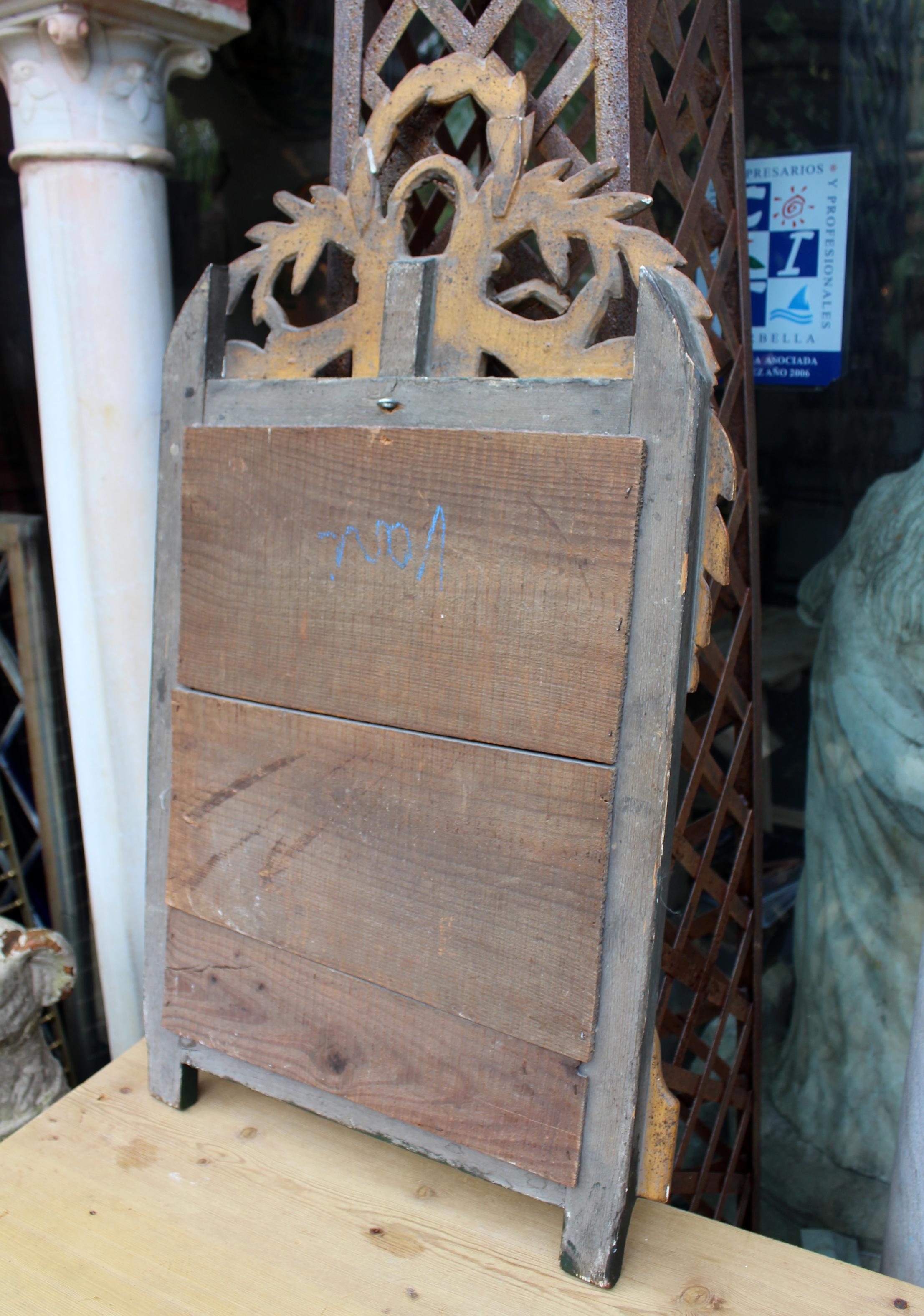 19th Century French Gilded Hand Carved Wooden Mirror 8