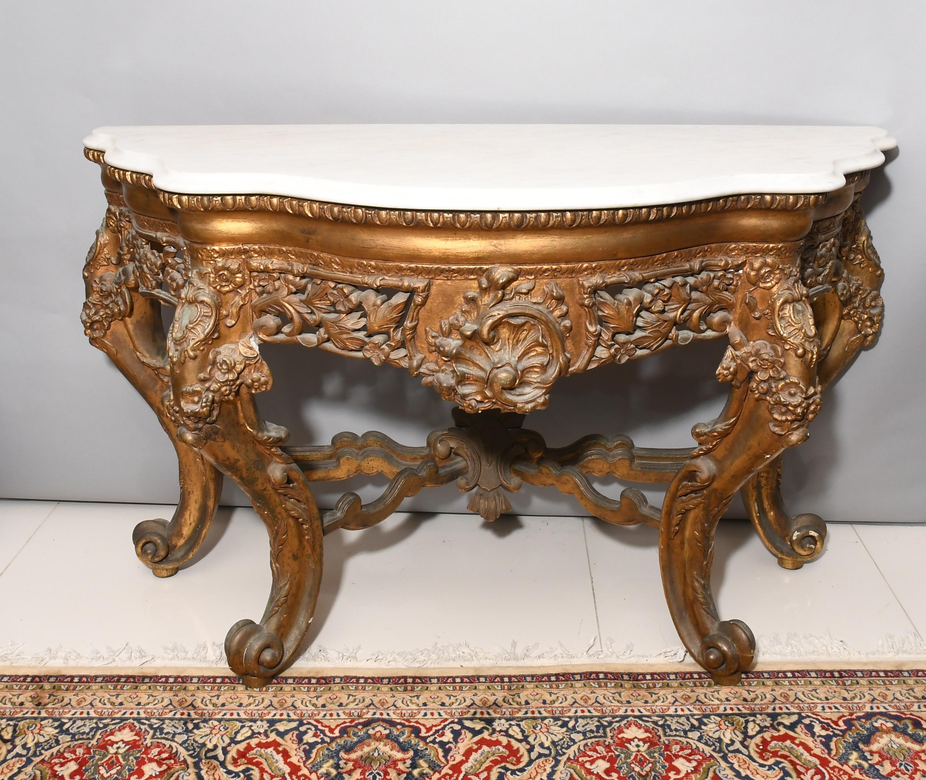 19th Century French Gilded  Marble-Top Console In Distressed Condition For Sale In Guaynabo, PR