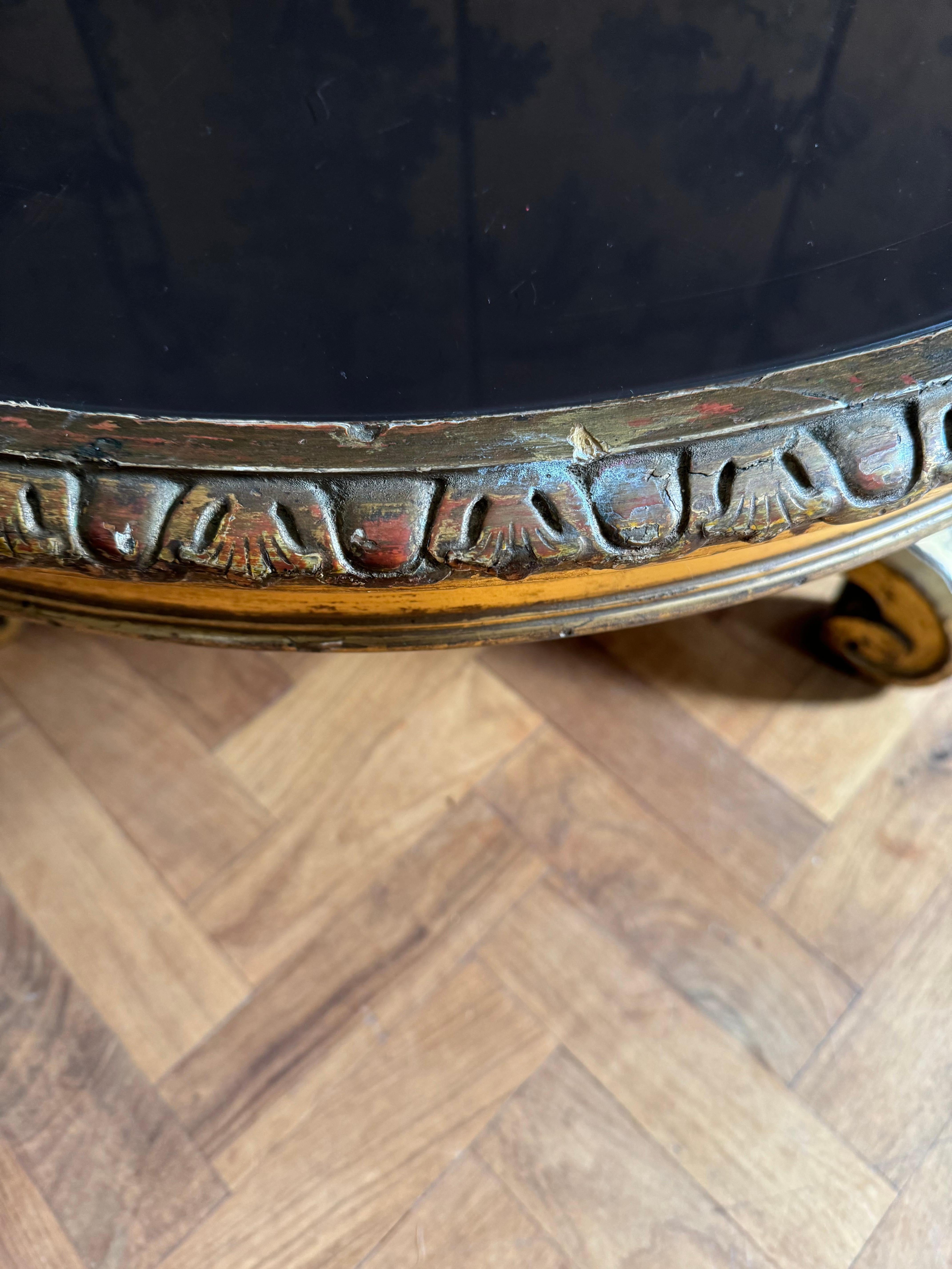 Verre taillé Table basse en bois doré et verre du 19ème siècle français en vente