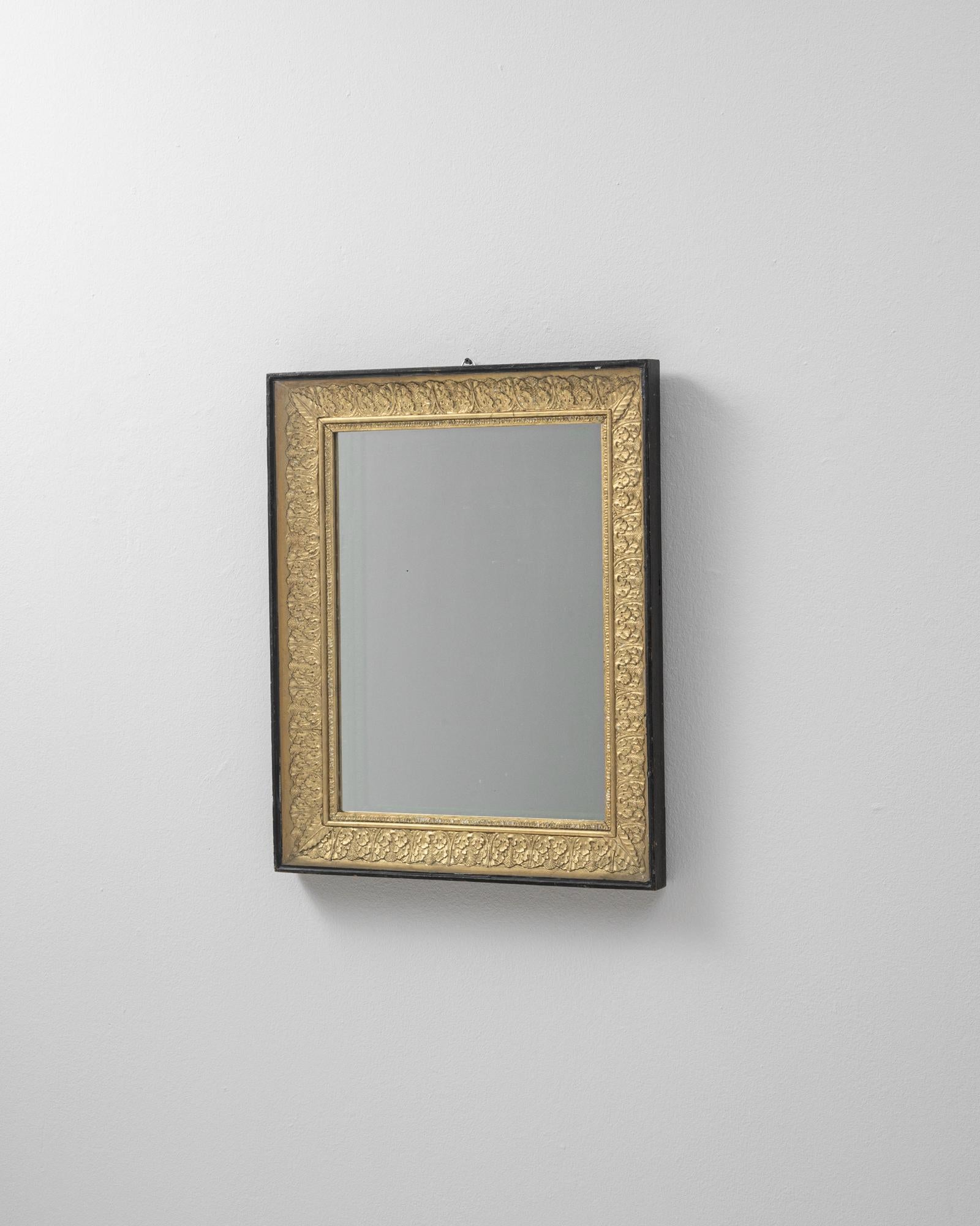19th Century French Gilded Wood Mirror In Good Condition For Sale In High Point, NC