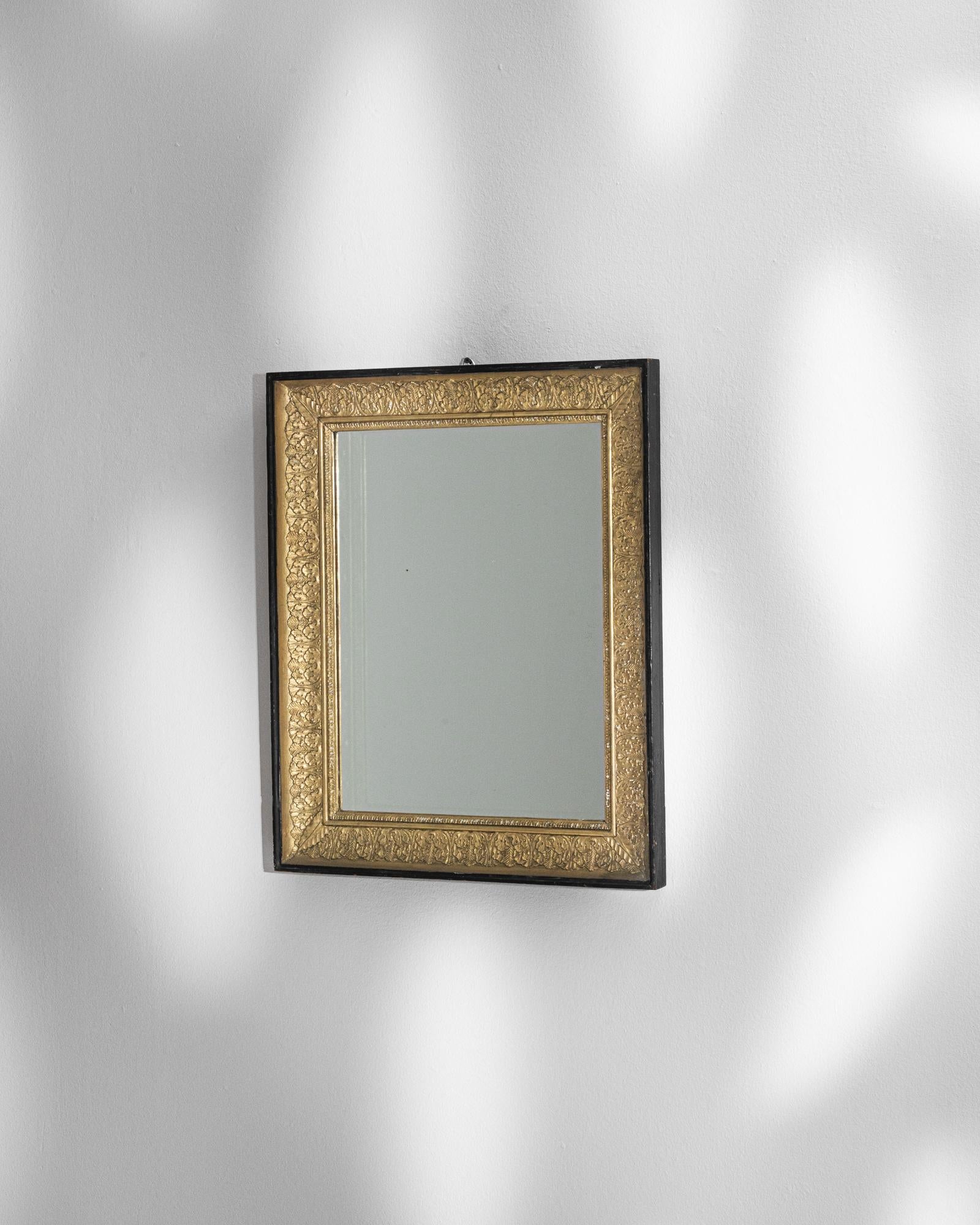19th Century French Gilded Wood Mirror For Sale 3
