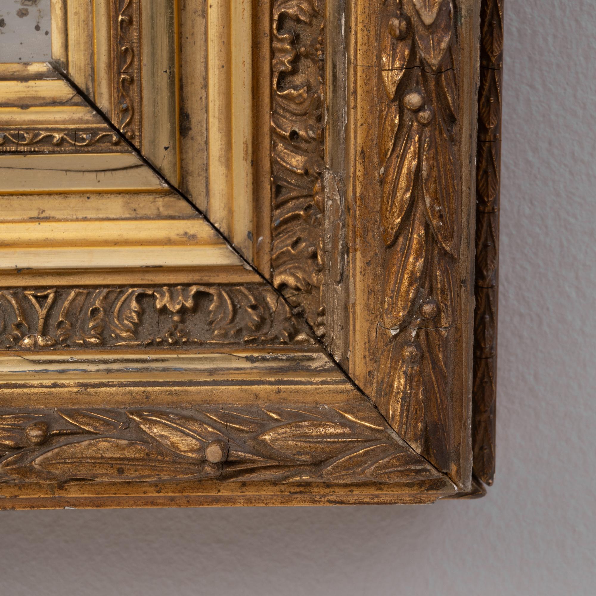 Miroir français du 19ème siècle en bois doré 3