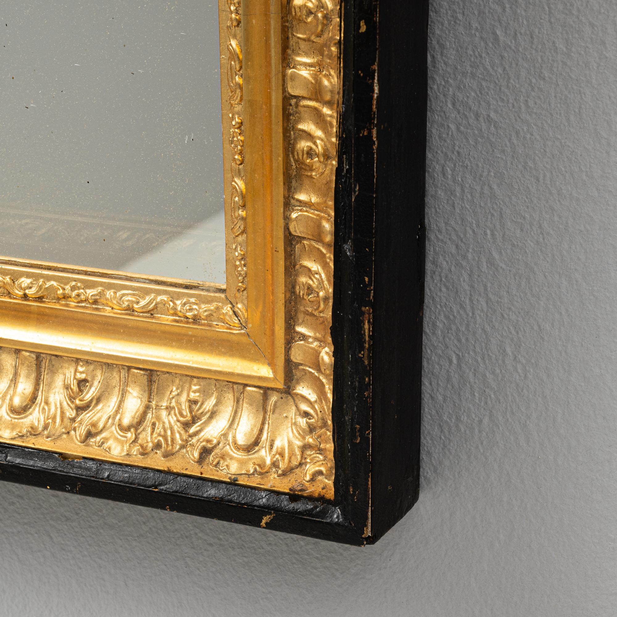 19th Century French Gilded Wood Mirror For Sale 6