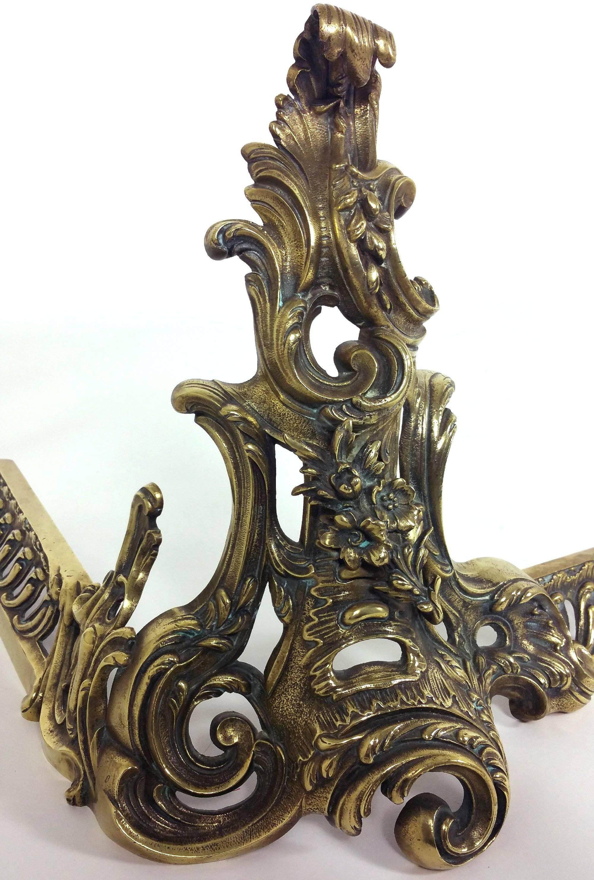 English 19th Century French Gilt Brass Rococo Adjustable Fire Fender