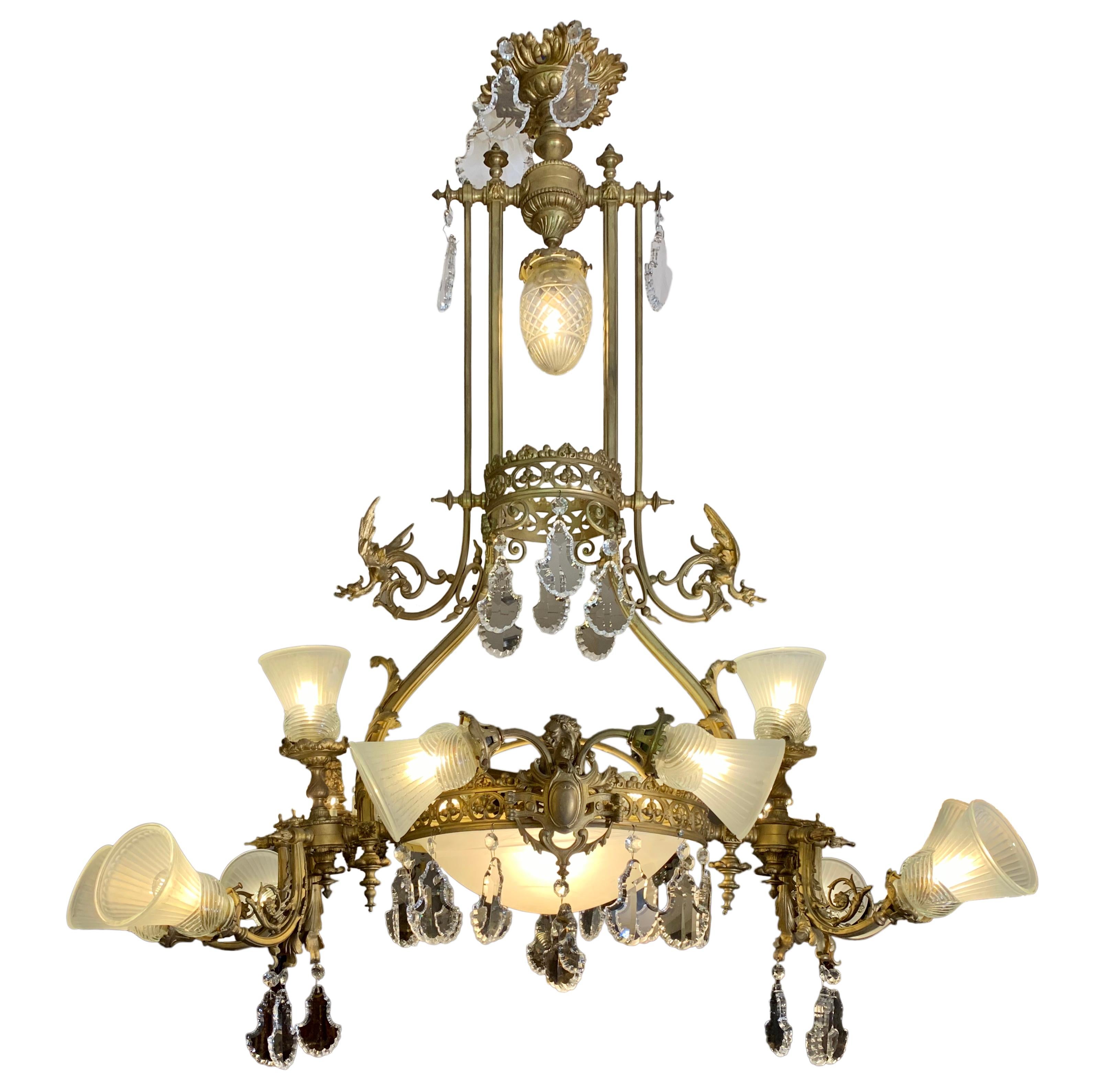19th Century French Gilt Bronze and Crystal Twelve-Light Chandelier with dragons For Sale 4