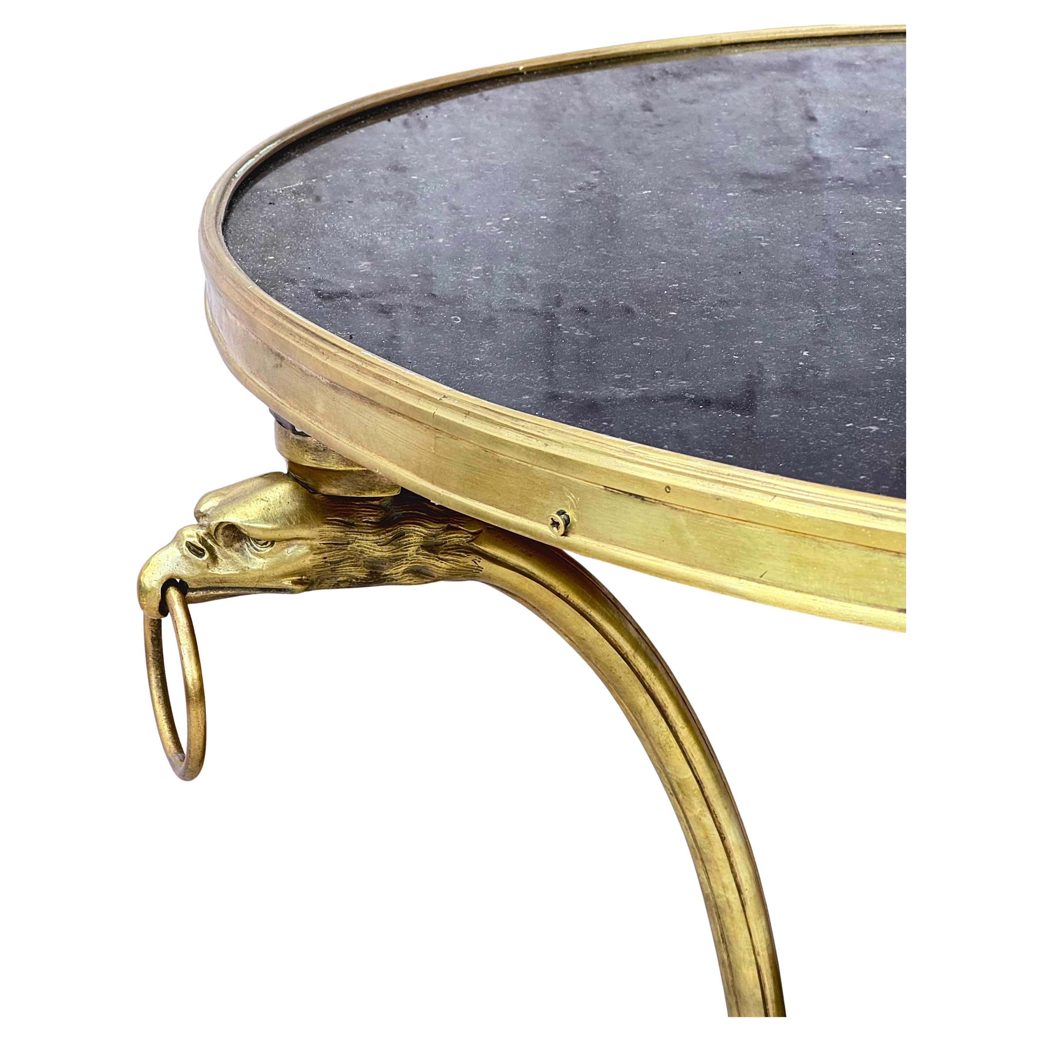 XIXe siècle Table de Gueridon en bronze doré et marbre du 19ème siècle en vente
