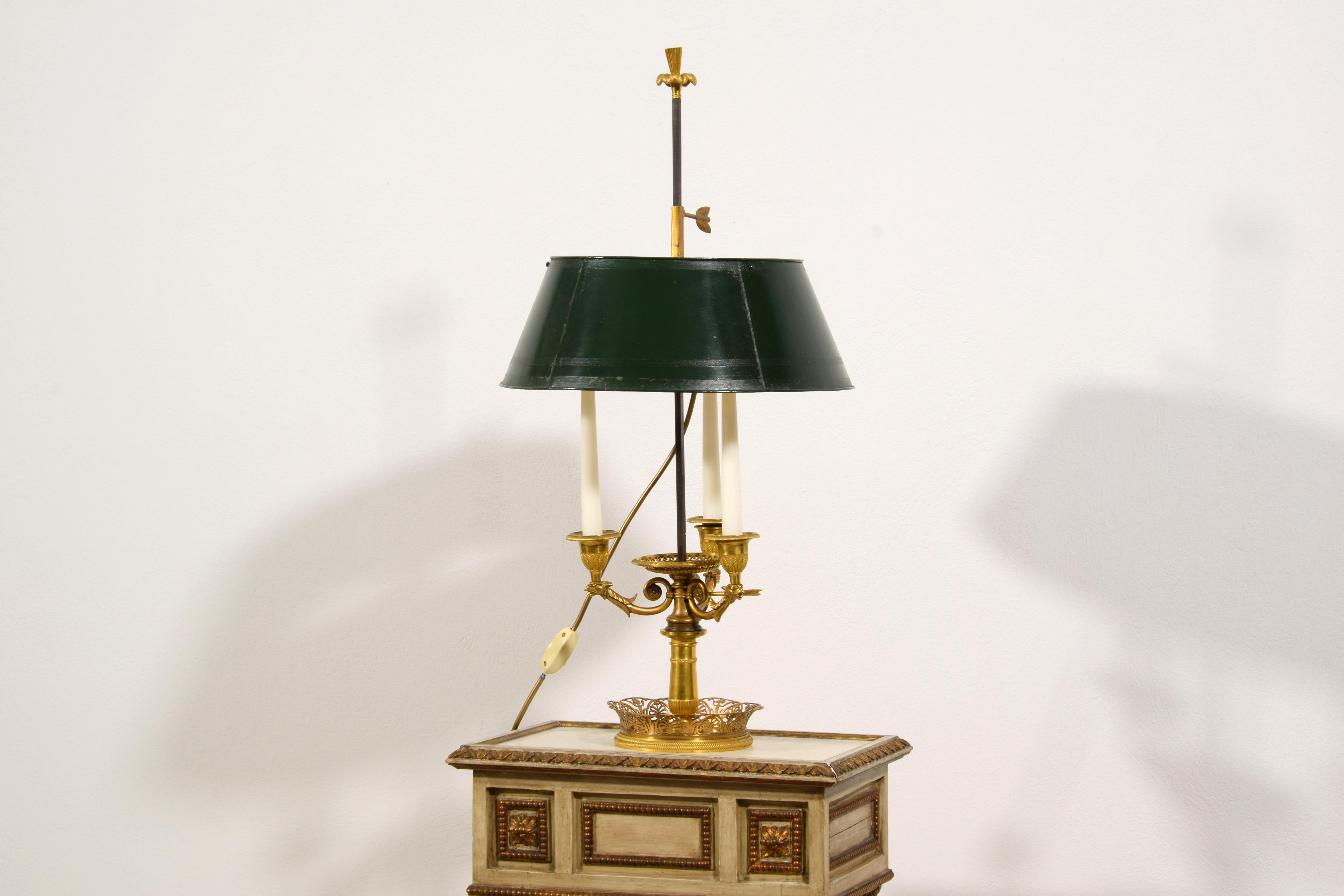 19. Jahrhundert, Französisch vergoldete Bronze Buillotte Lampe  im Angebot 5