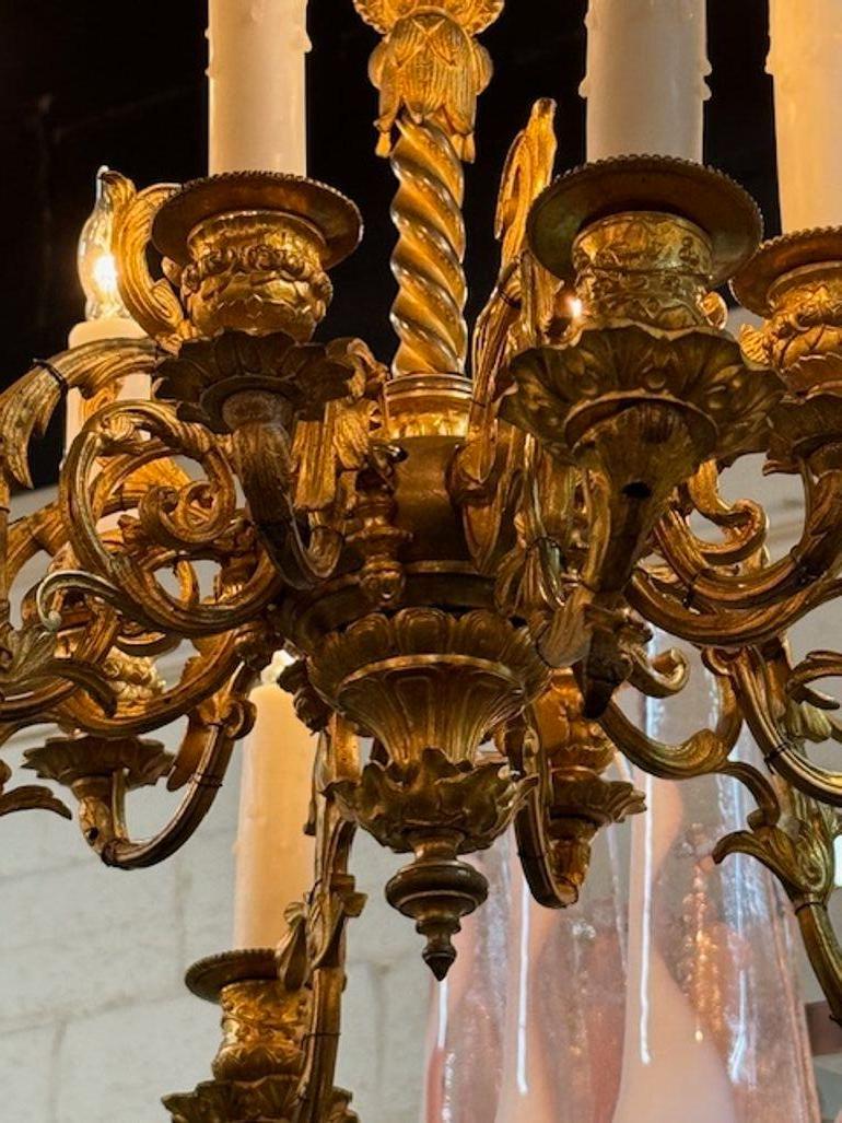 Bronze Lustre en bronze doré du XIXe siècle à 12 Lights en vente