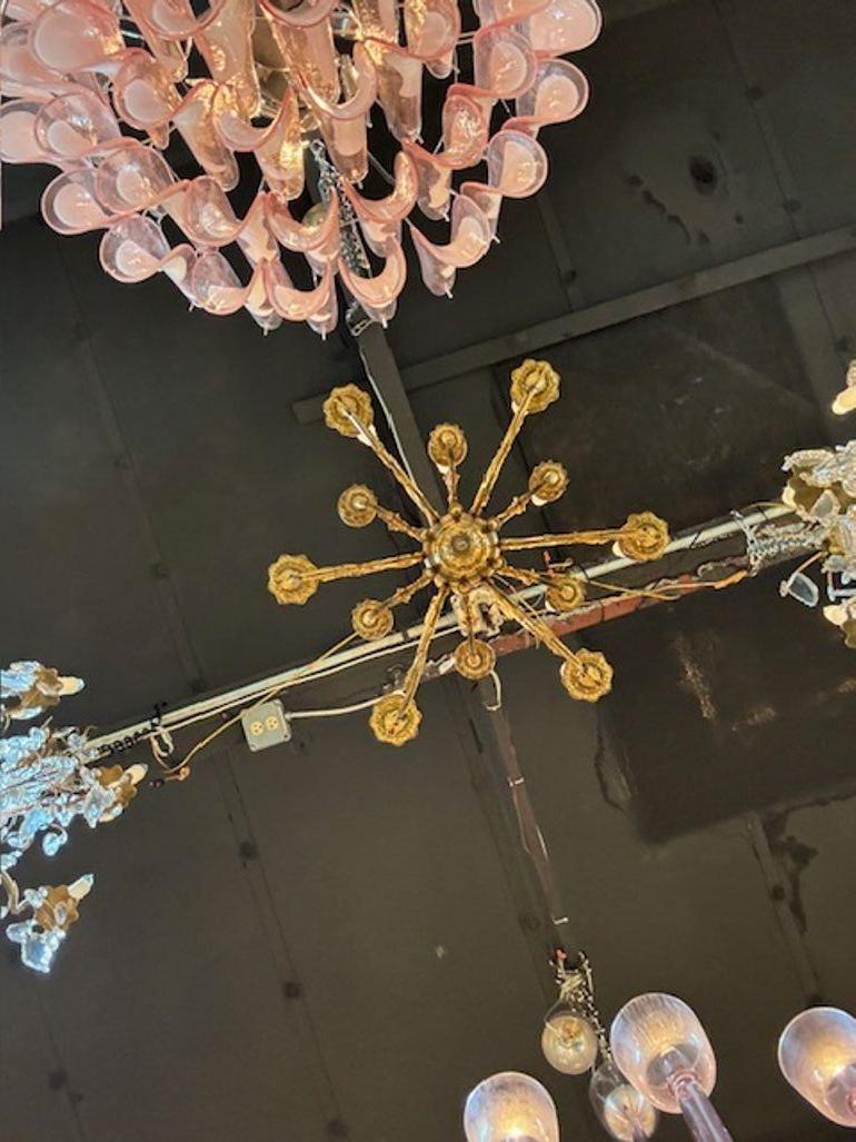 Lustre en bronze doré du XIXe siècle à 12 Lights en vente 2