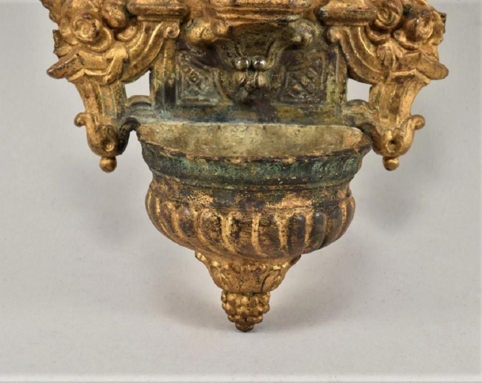 19th Century French Gilt Bronze Chapel Holy Water Font with Virgin Mother Mary In Good Condition In Frankfurt am Main, DE