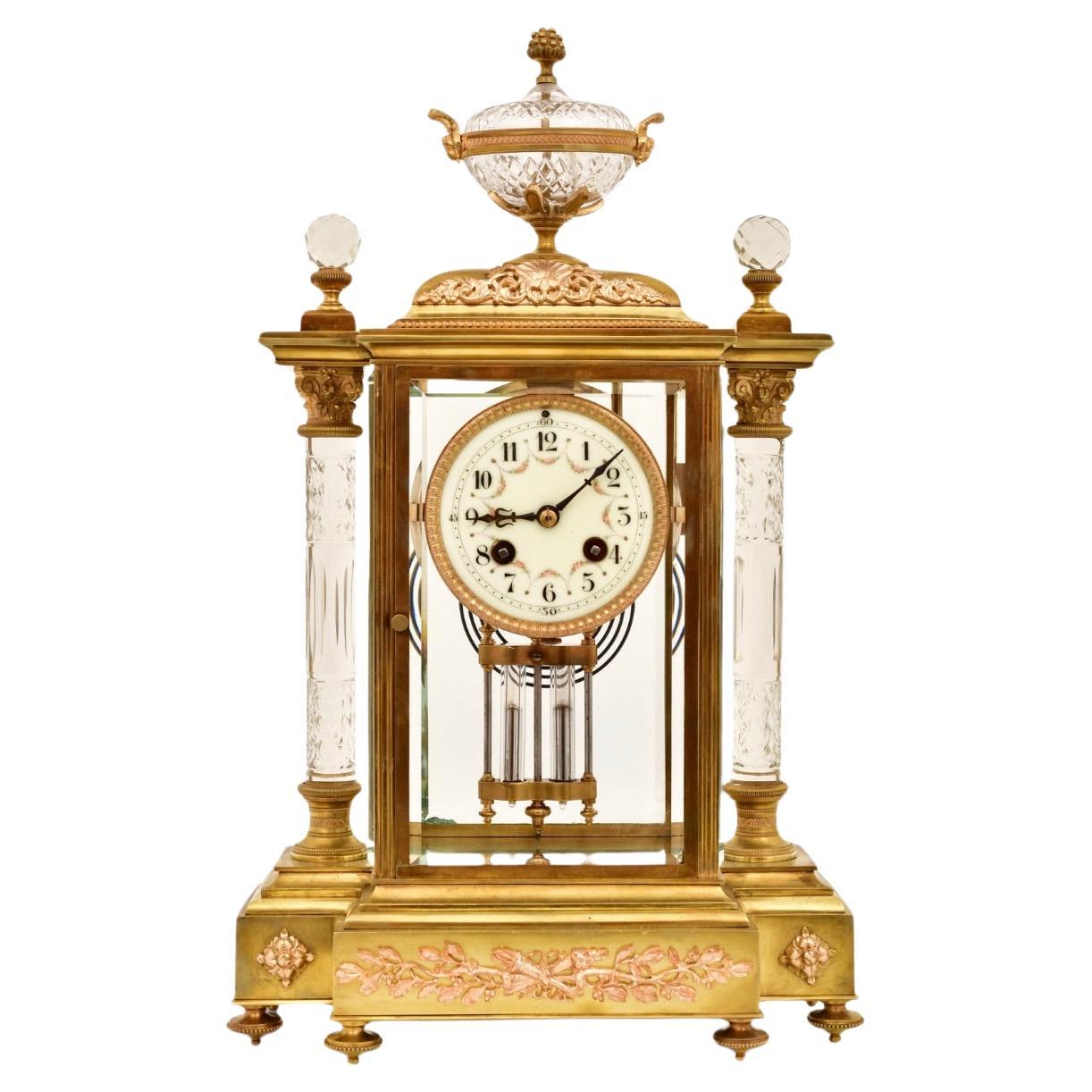 Horloge régulatrice en bronze doré et cristal du XIXe siècle par Samuel Marti en vente