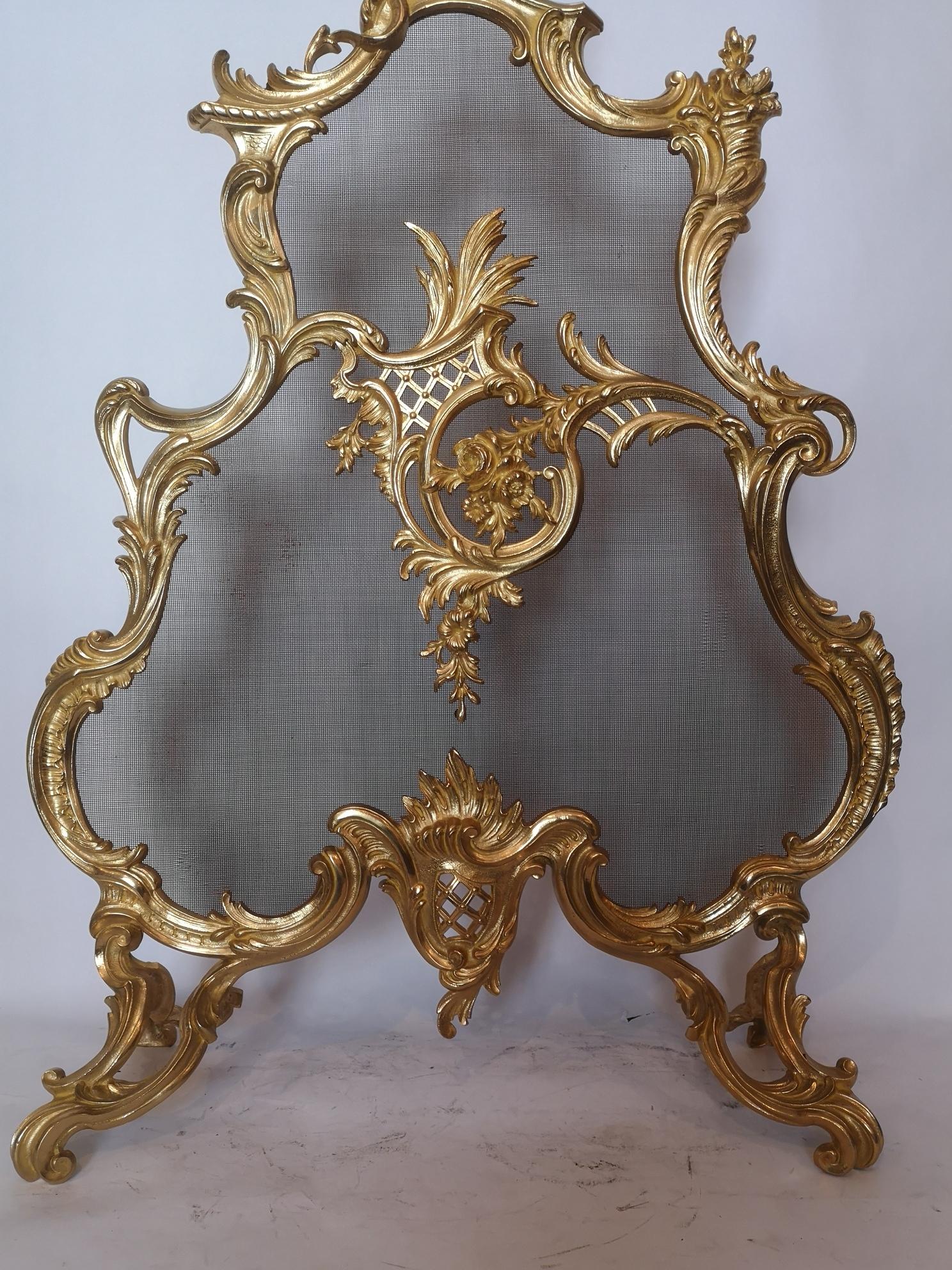 19th Century French Gilt Bronze Fire Screen For Sale 3