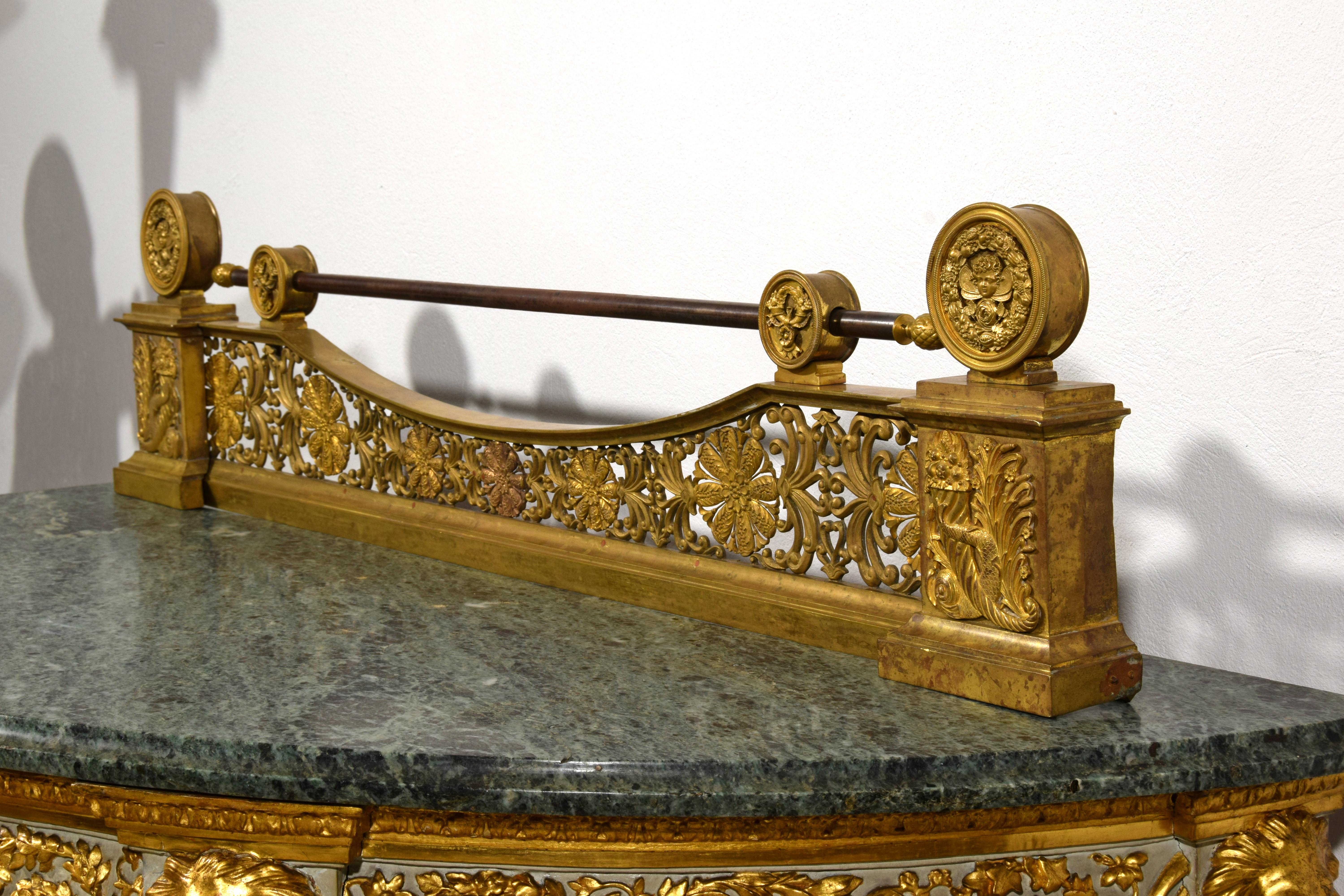 Parafuoco francese in bronzo dorato del XIX secolo in vendita 2