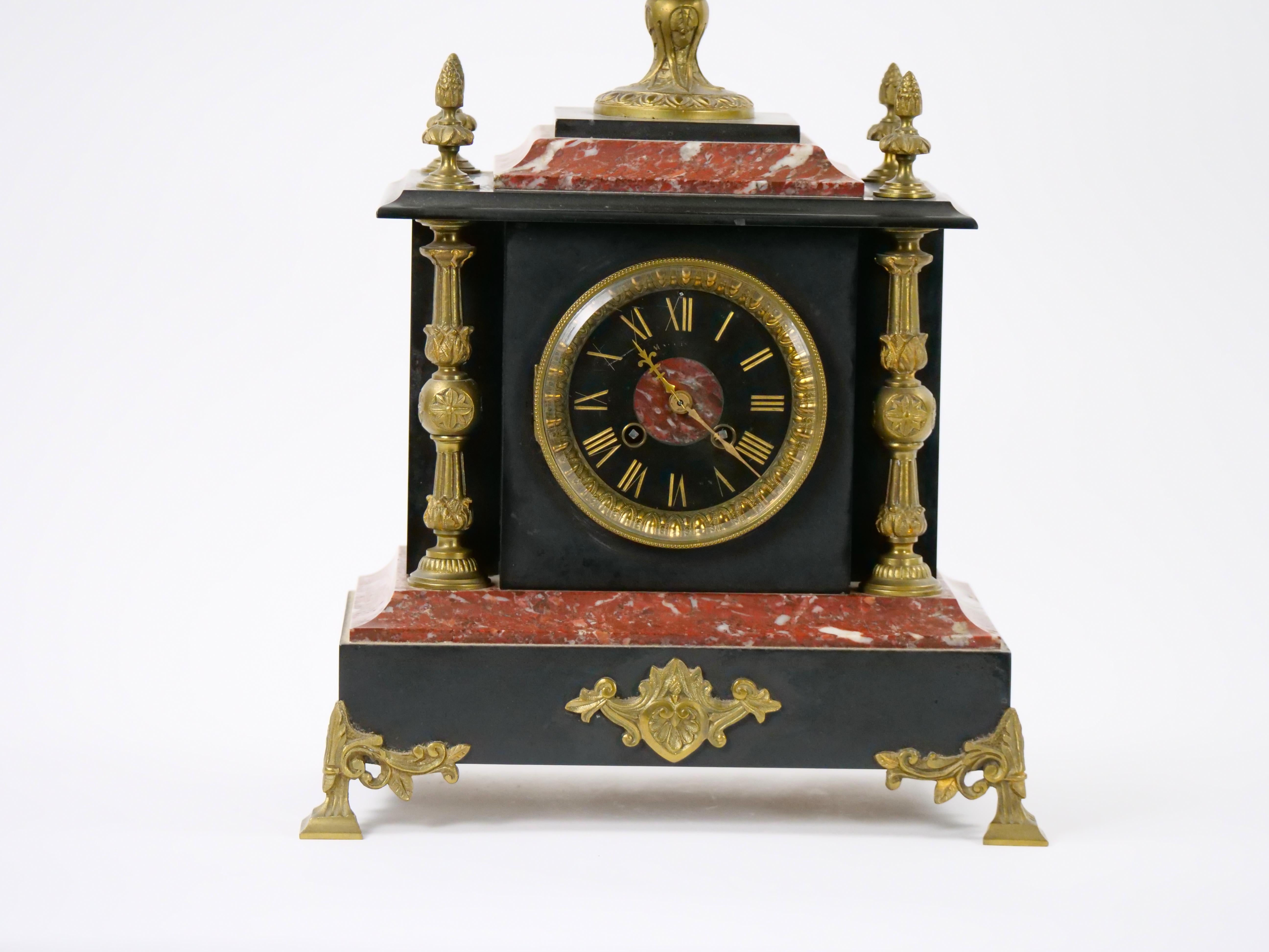 19th Century French Gilt Bronze-Mounted Slate & Rouge Marble Mantel Clock In Good Condition For Sale In Tarry Town, NY
