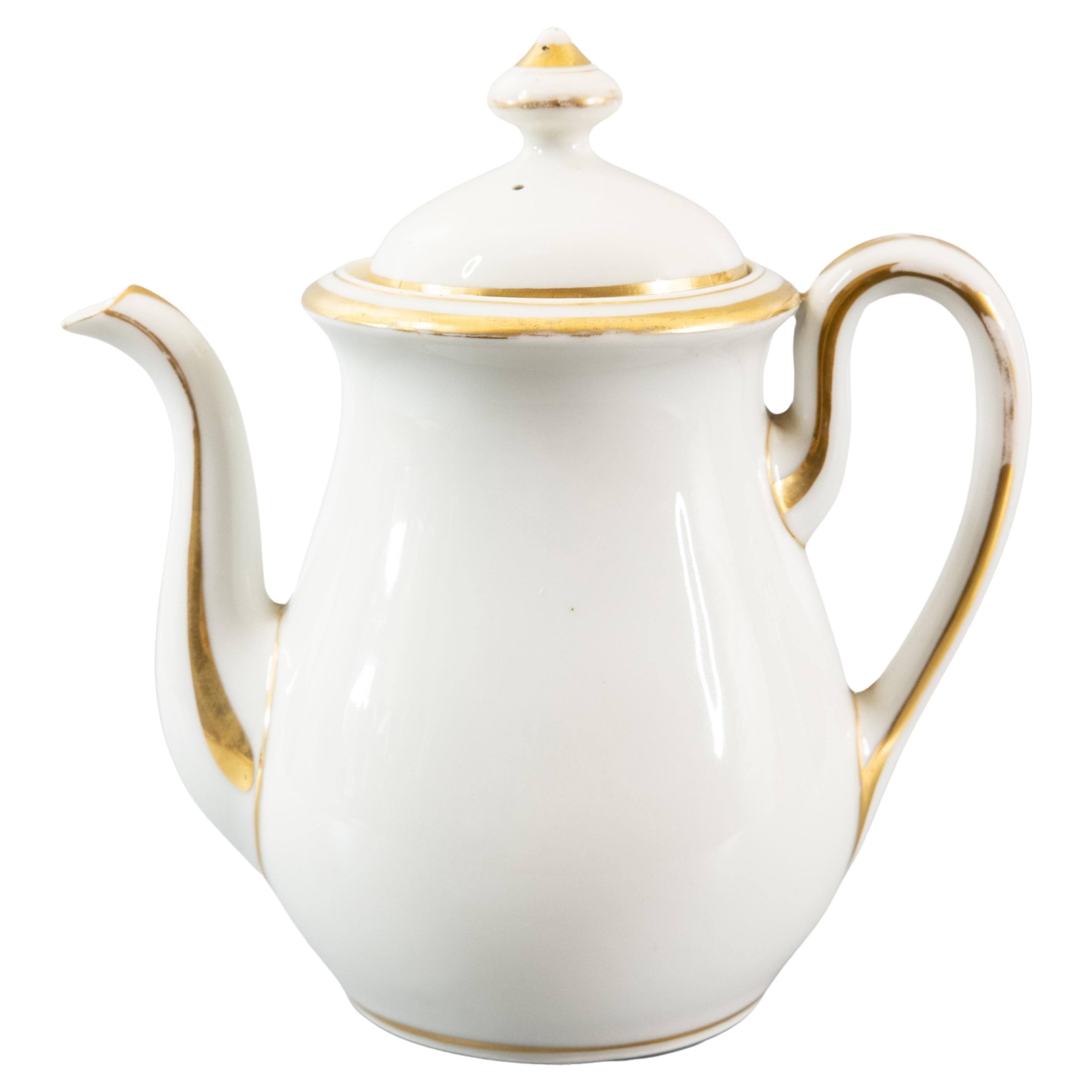 19th Century French Gilt Old Paris Porcelain Teapot For Sale