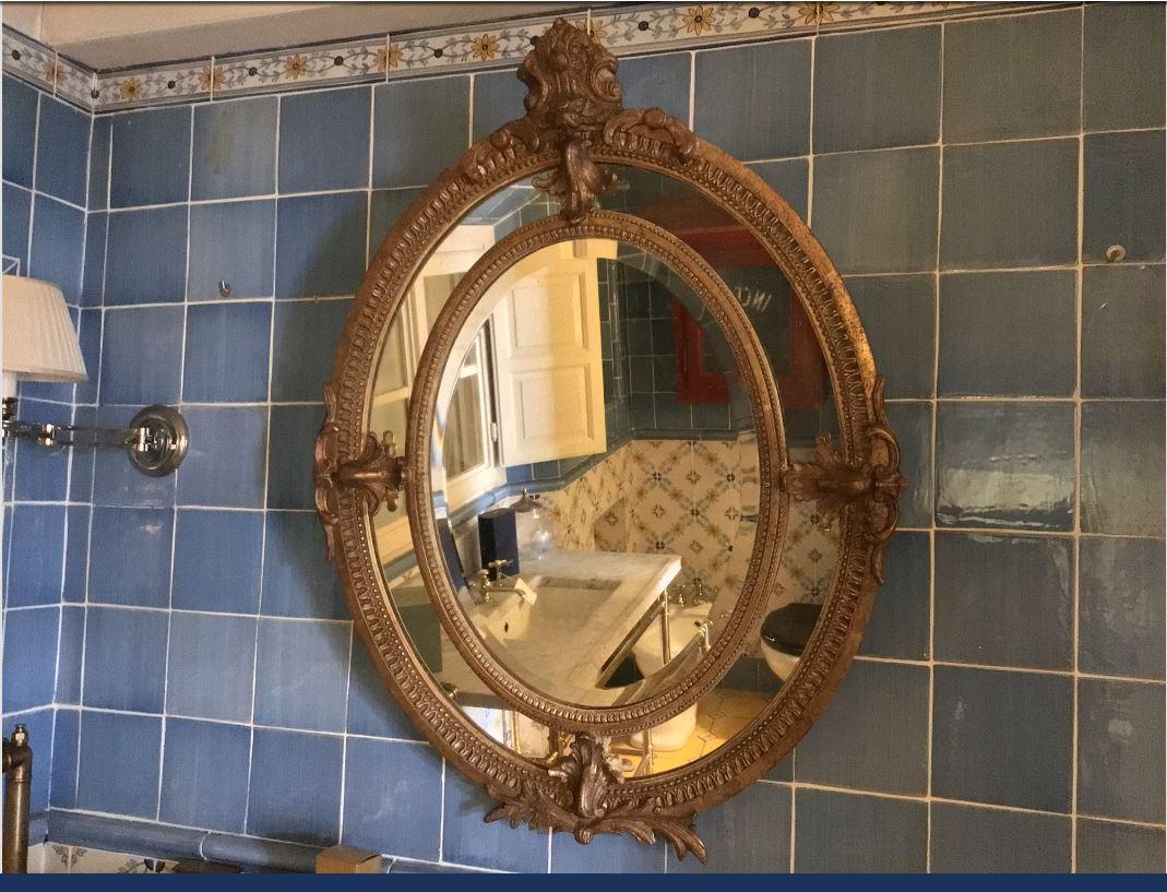 19th century French giltwood framed mirror, 1890s.