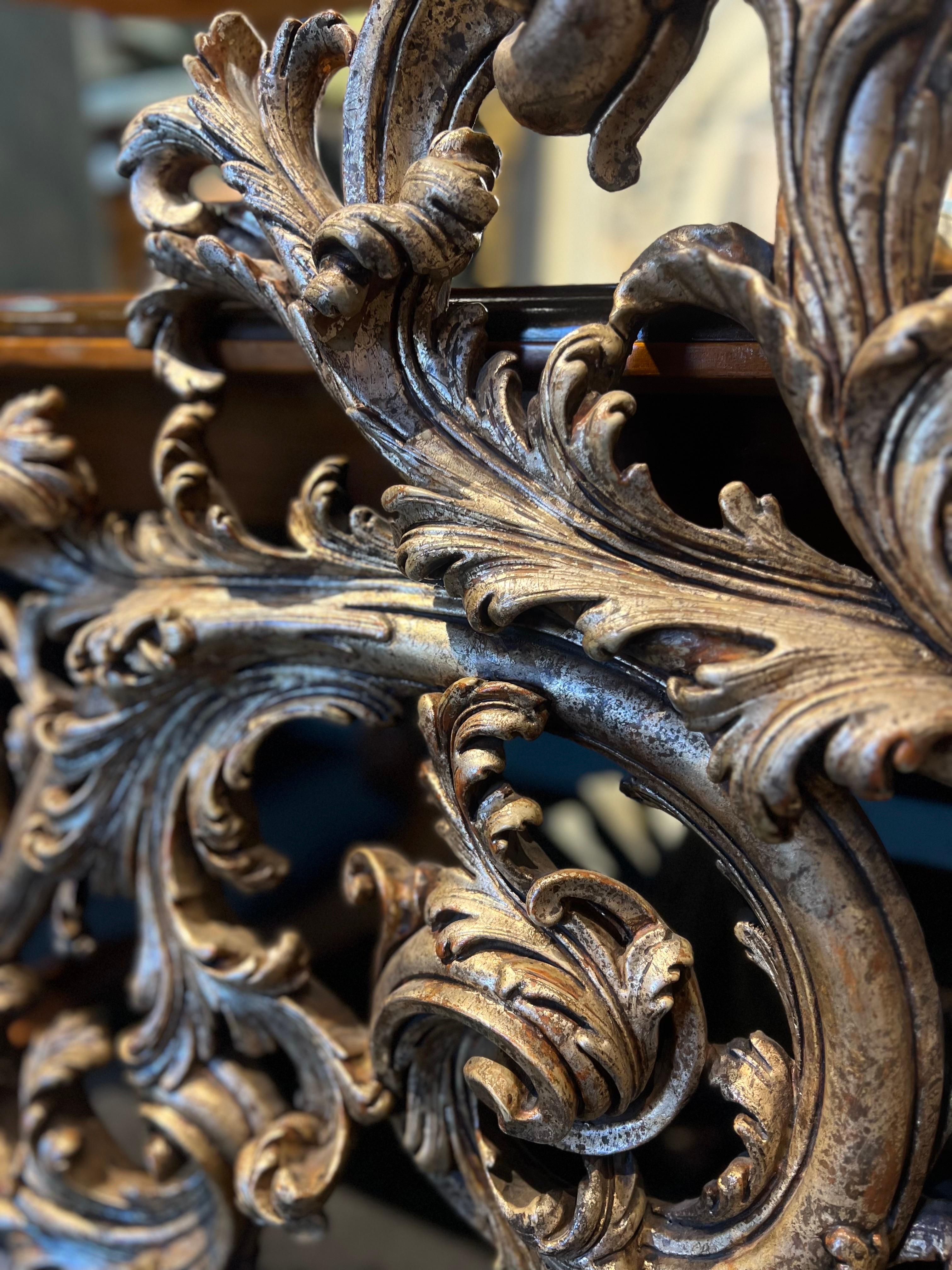 20th Century French Gilt Wood Hand Carved Headboard in Rococo Style For Sale 4