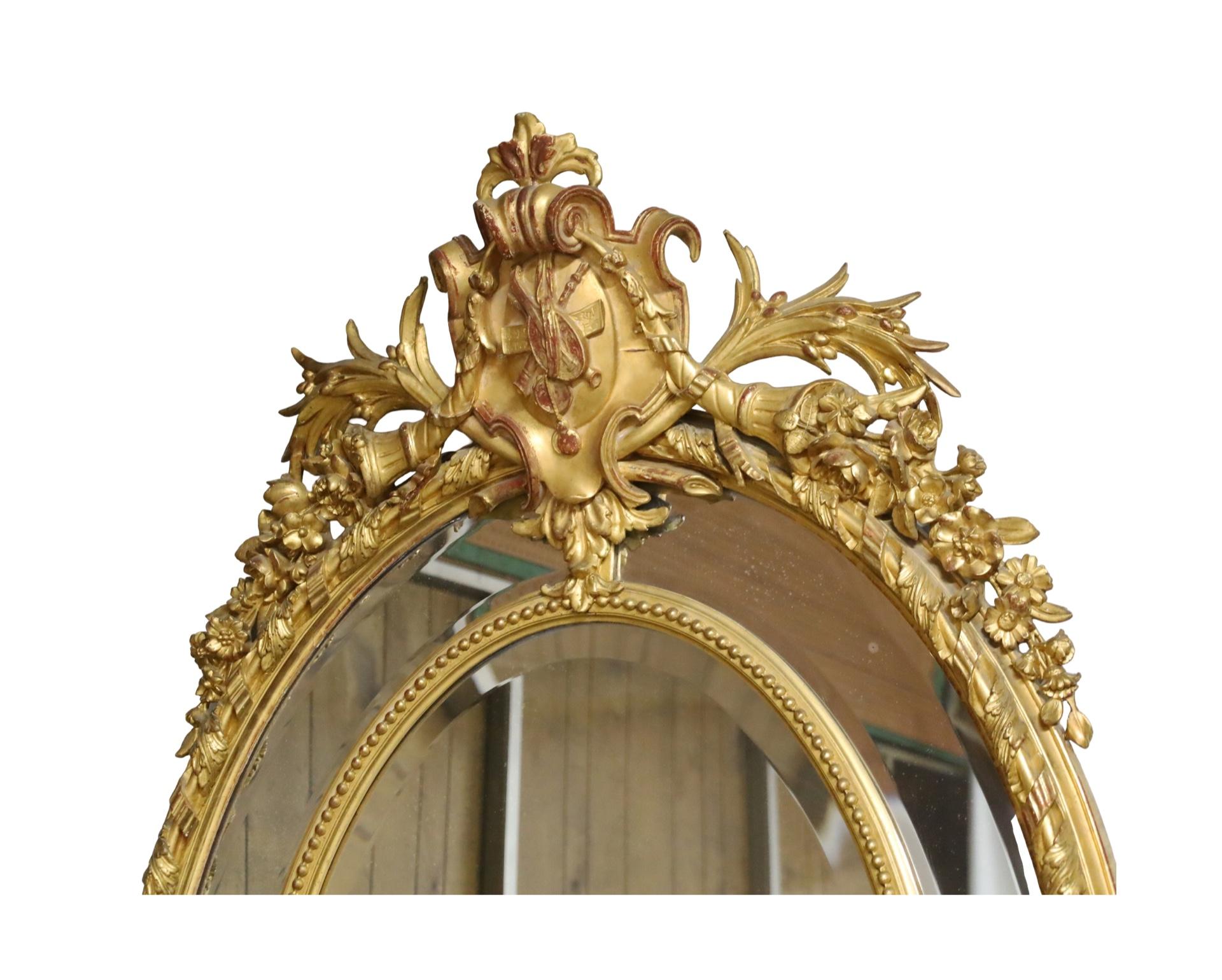 19th Century French Giltwood Cushion Mirror (Abgeschrägt) im Angebot