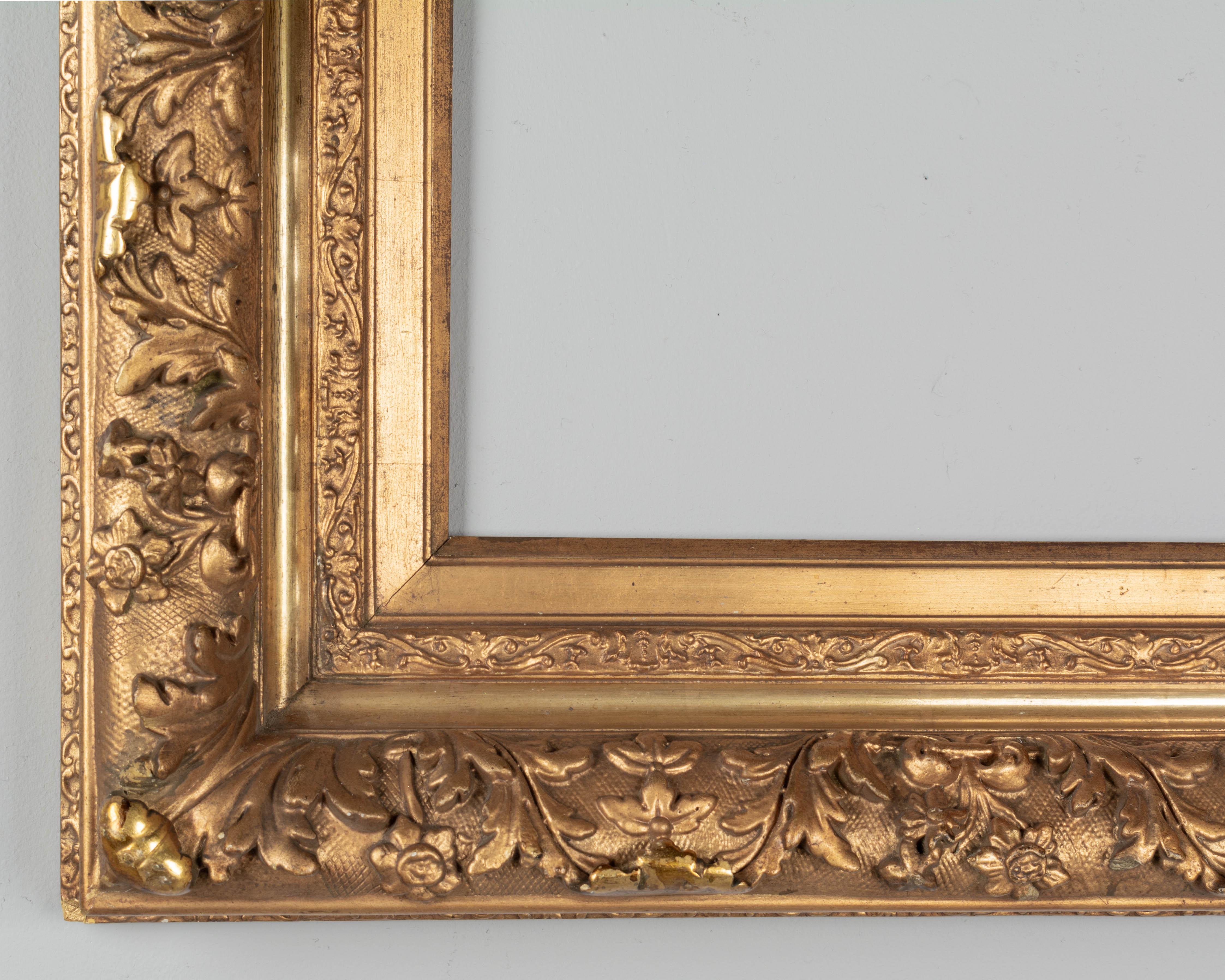 19th Century French Giltwood Frame For Sale 5