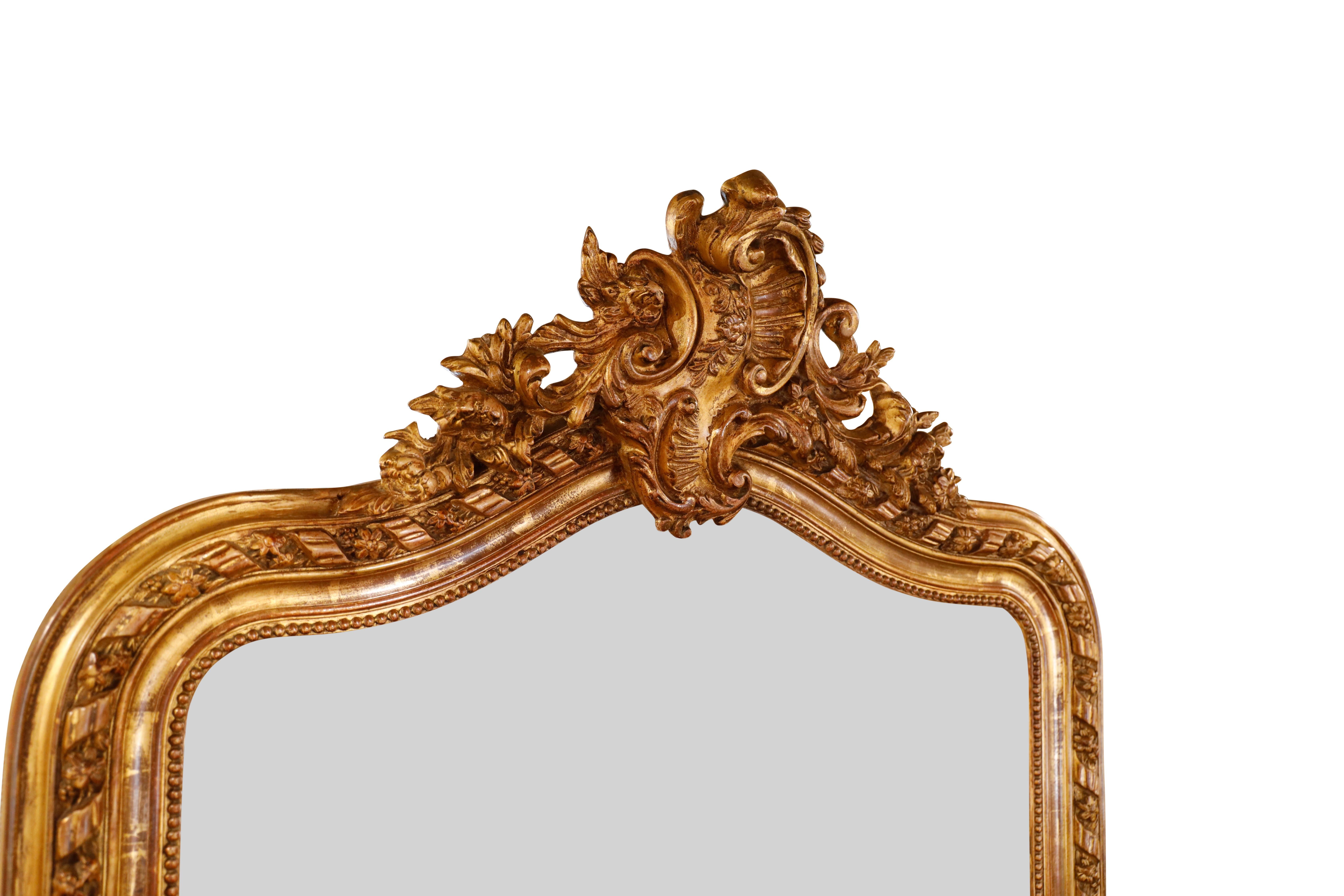 Napoleone III Specchio in legno dorato francese del XIX secolo in vendita