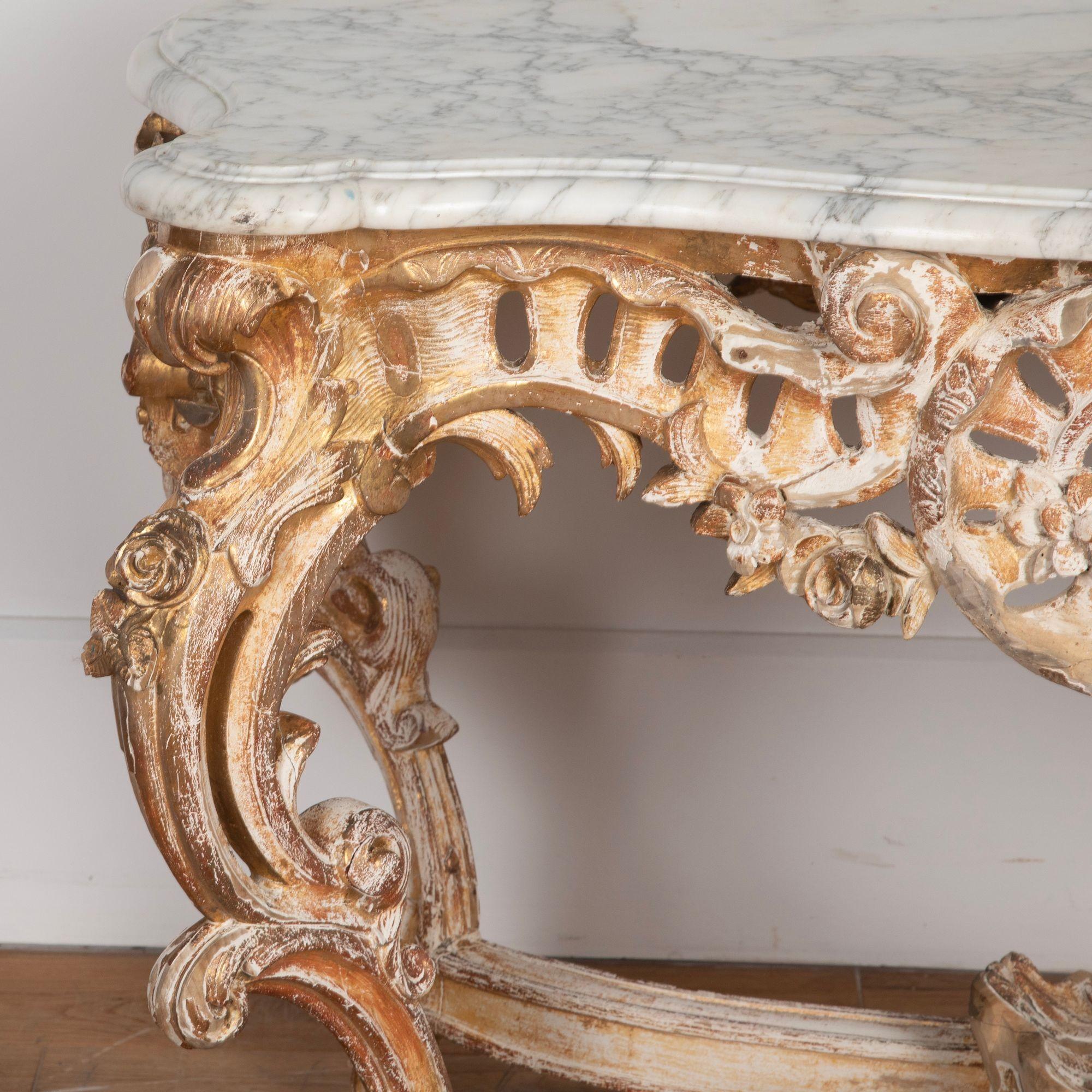 19th Century French Giltwood Rococo Centre Table im Angebot 3