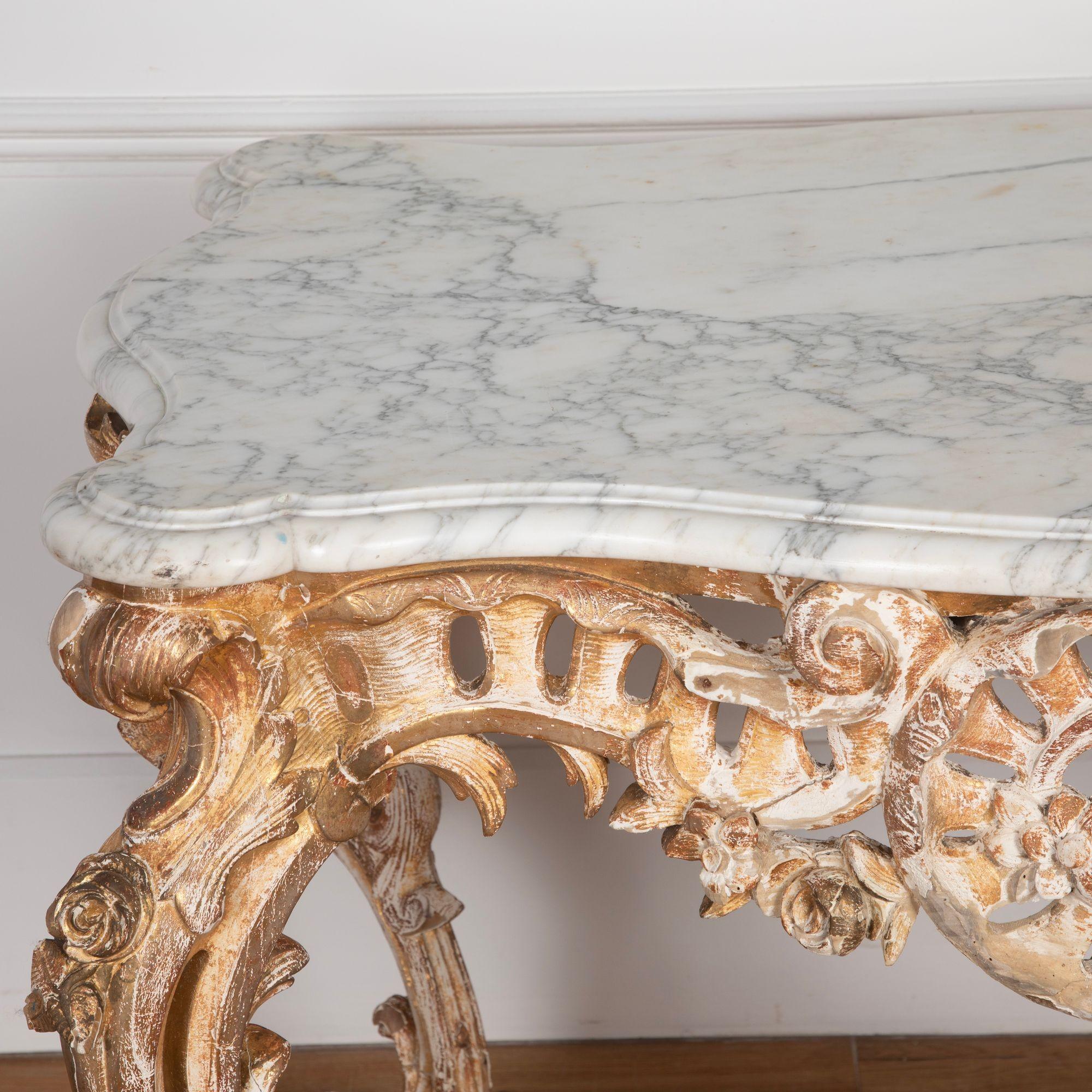 19th Century French Giltwood Rococo Centre Table im Angebot 5