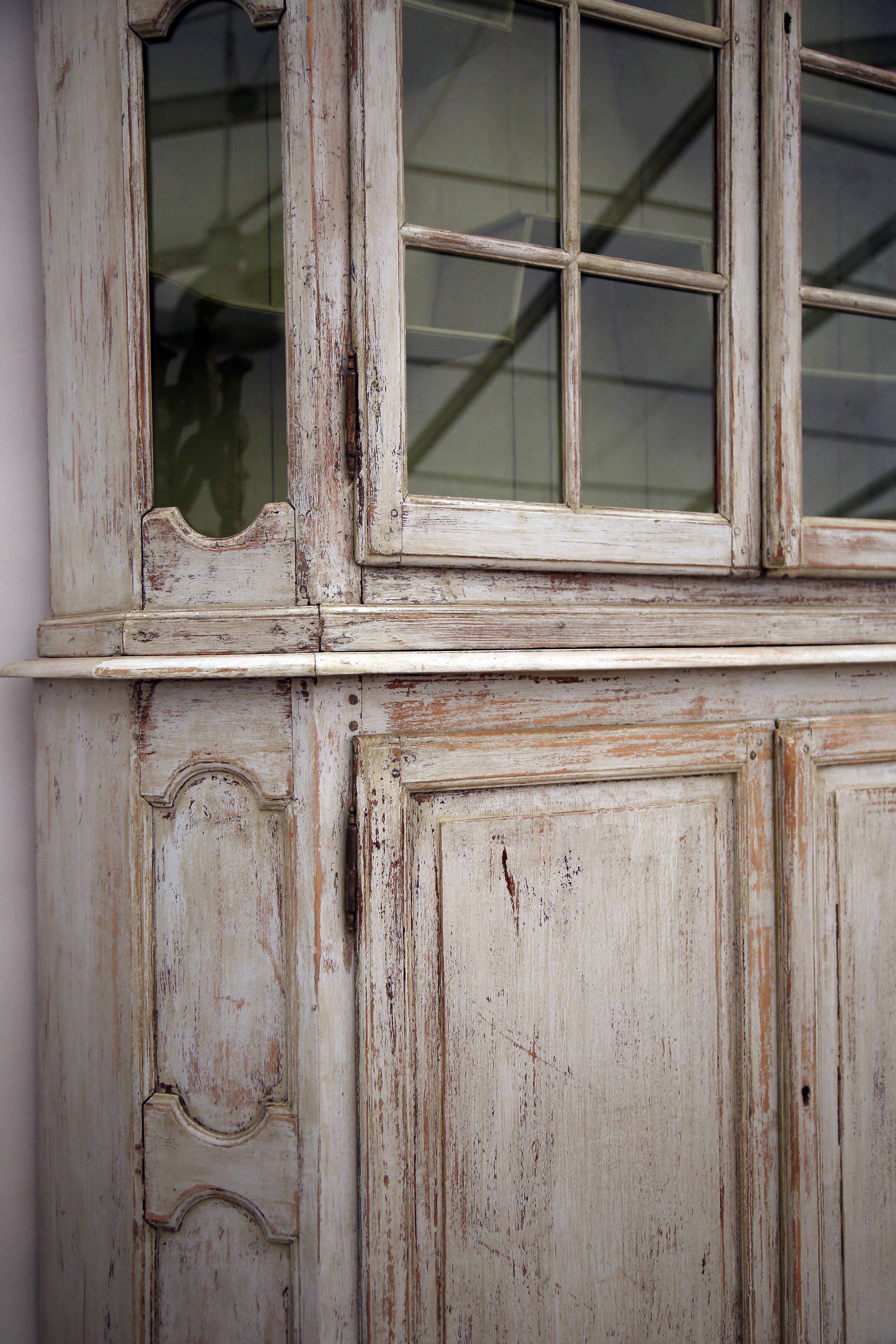 19. Jahrhundert Französisch Glas 2 Tür Kabinett im Zustand „Gut“ im Angebot in San Angelo, TX