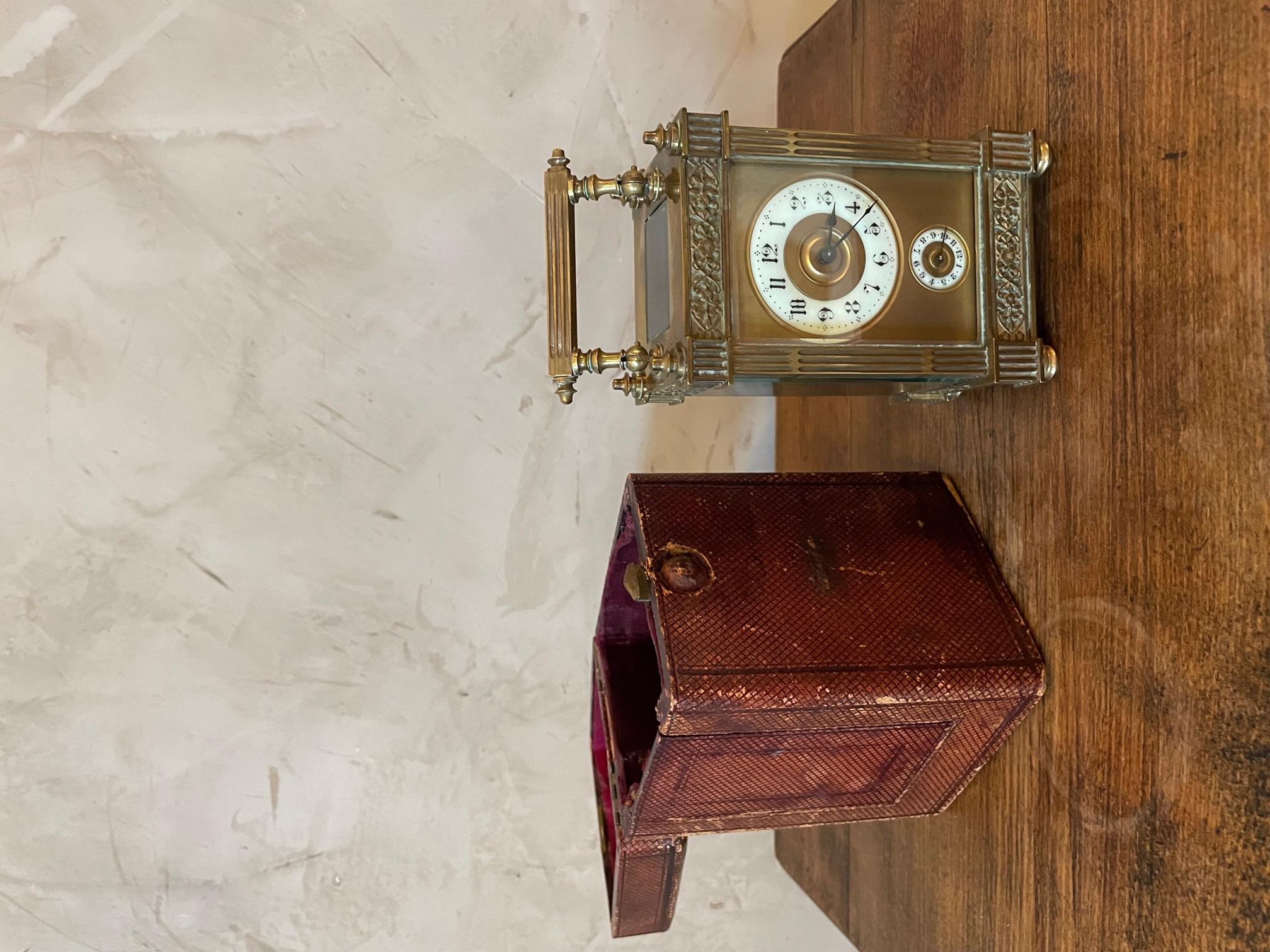 19th Century French Glass and Bronze Officer's Clock in Its Boxe In Good Condition In LEGNY, FR