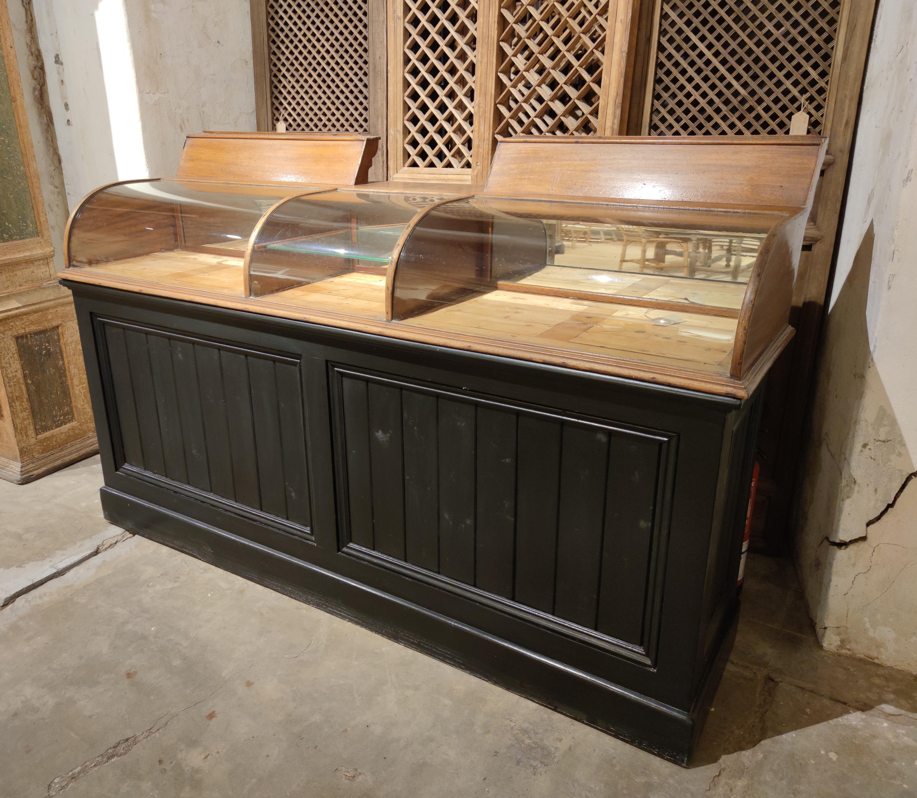 19th Century French Glass and Wood Shop Counter 1