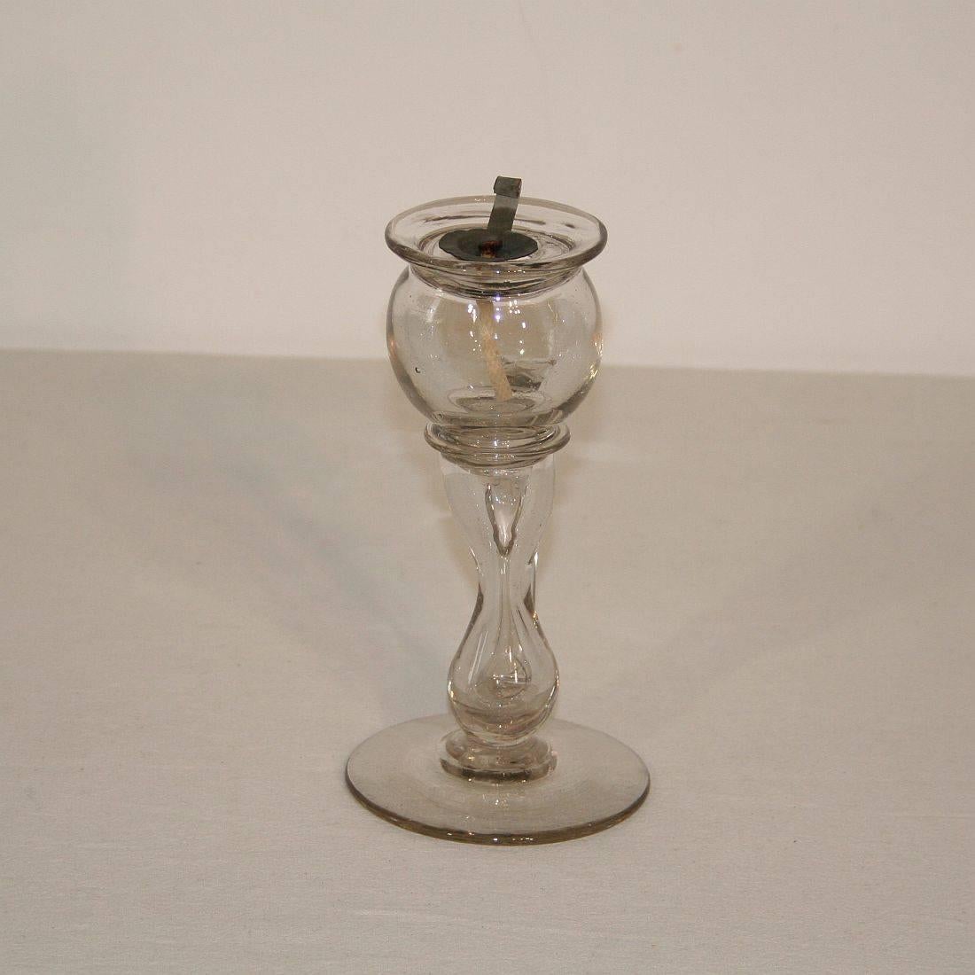 19th Century French Glass Weavers Oil Lamp In Good Condition In Buisson, FR