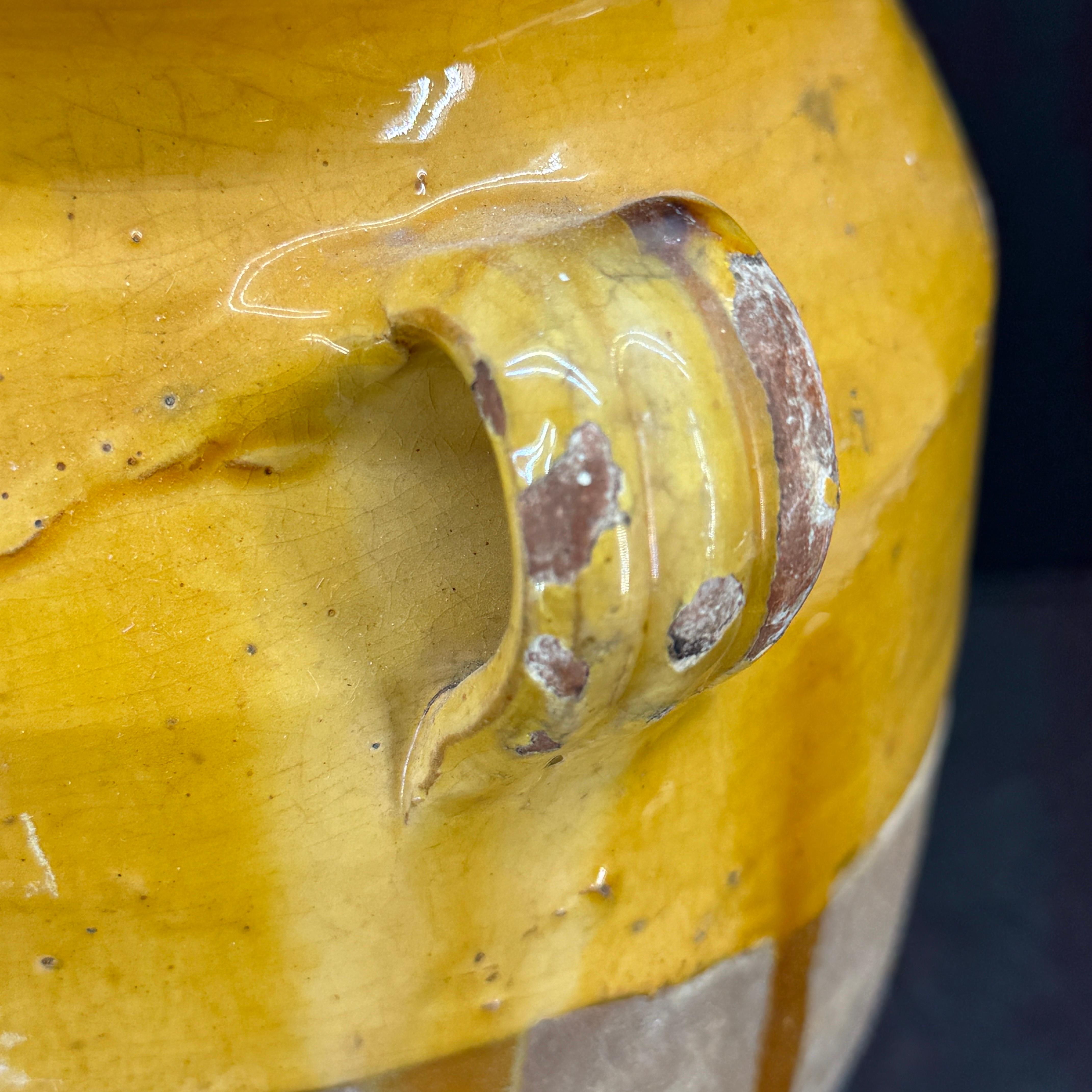 19th Century French Glazed Confit Pot in Yellow Ochre For Sale 5
