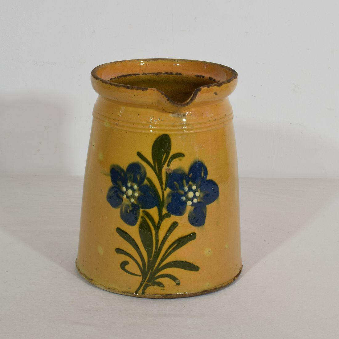 Typical Alsace pottery with its beautiful color and decoration,
France, circa 1850.
Despite of its age in a good condition, only small hairline visible on photo.