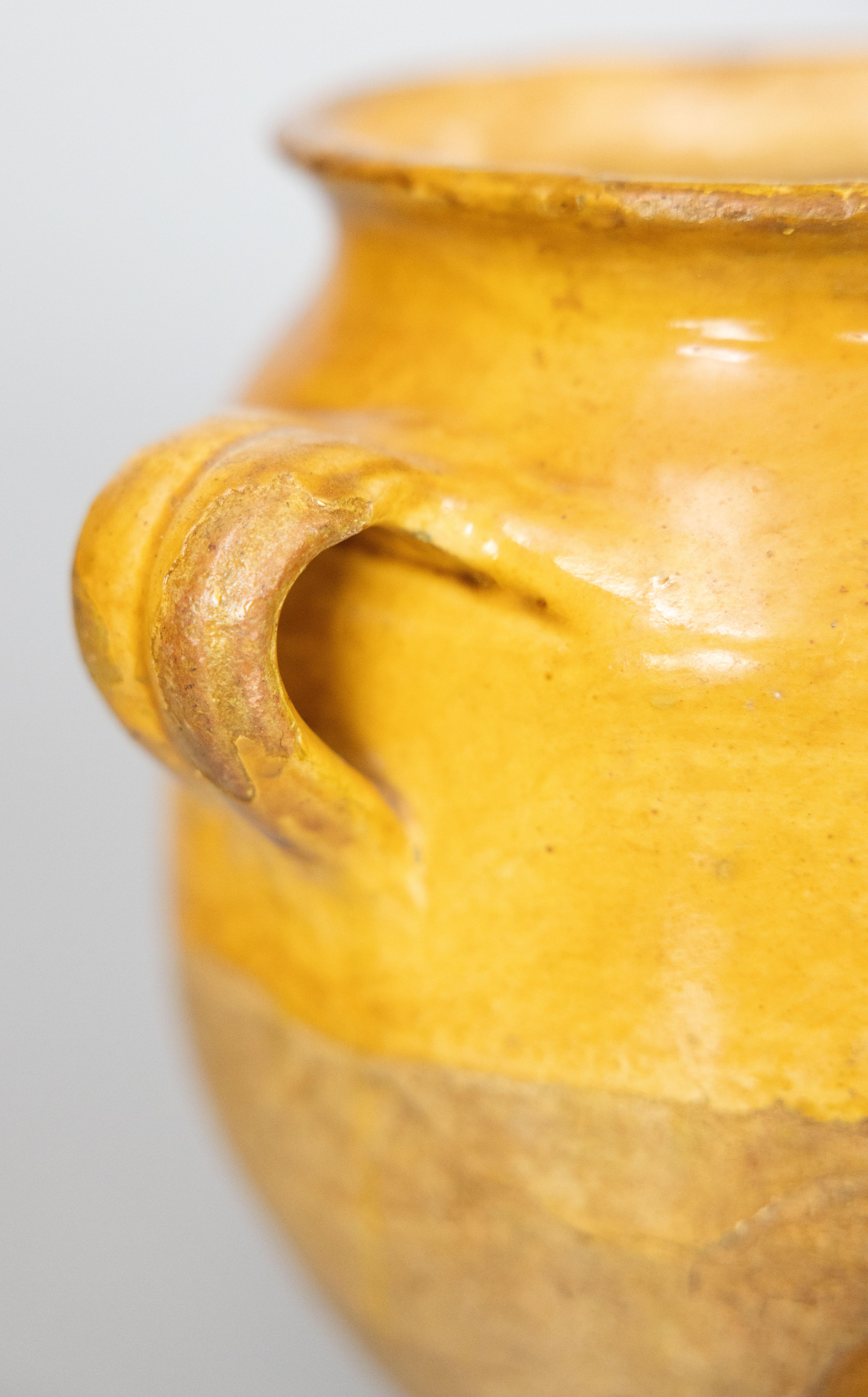 19th Century French Glazed Yellow Terracotta Confit Pot For Sale 2