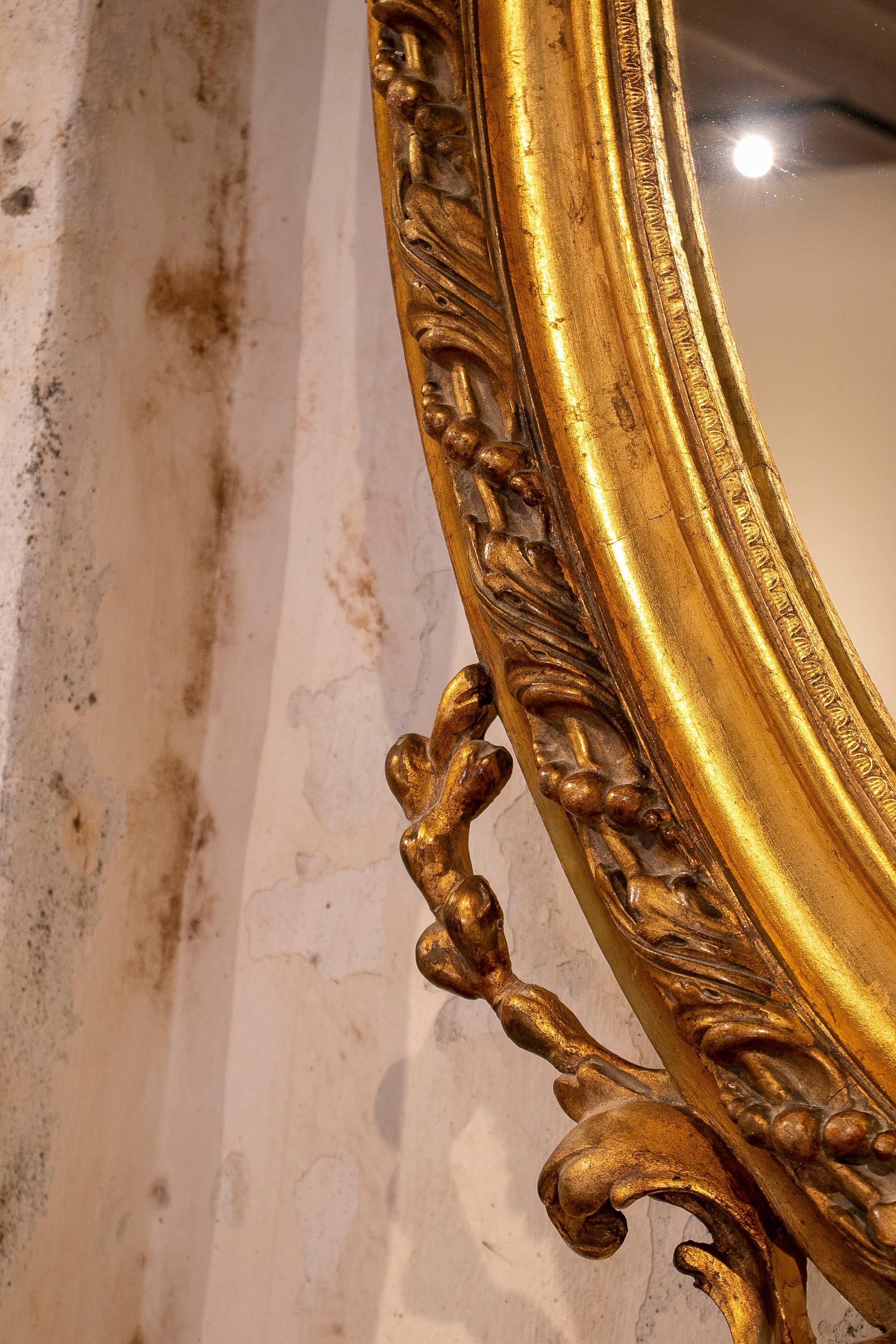 19th Century French Gold Giltwood Oval mirror w/ Crest & Baroqe Rocaille  For Sale 9