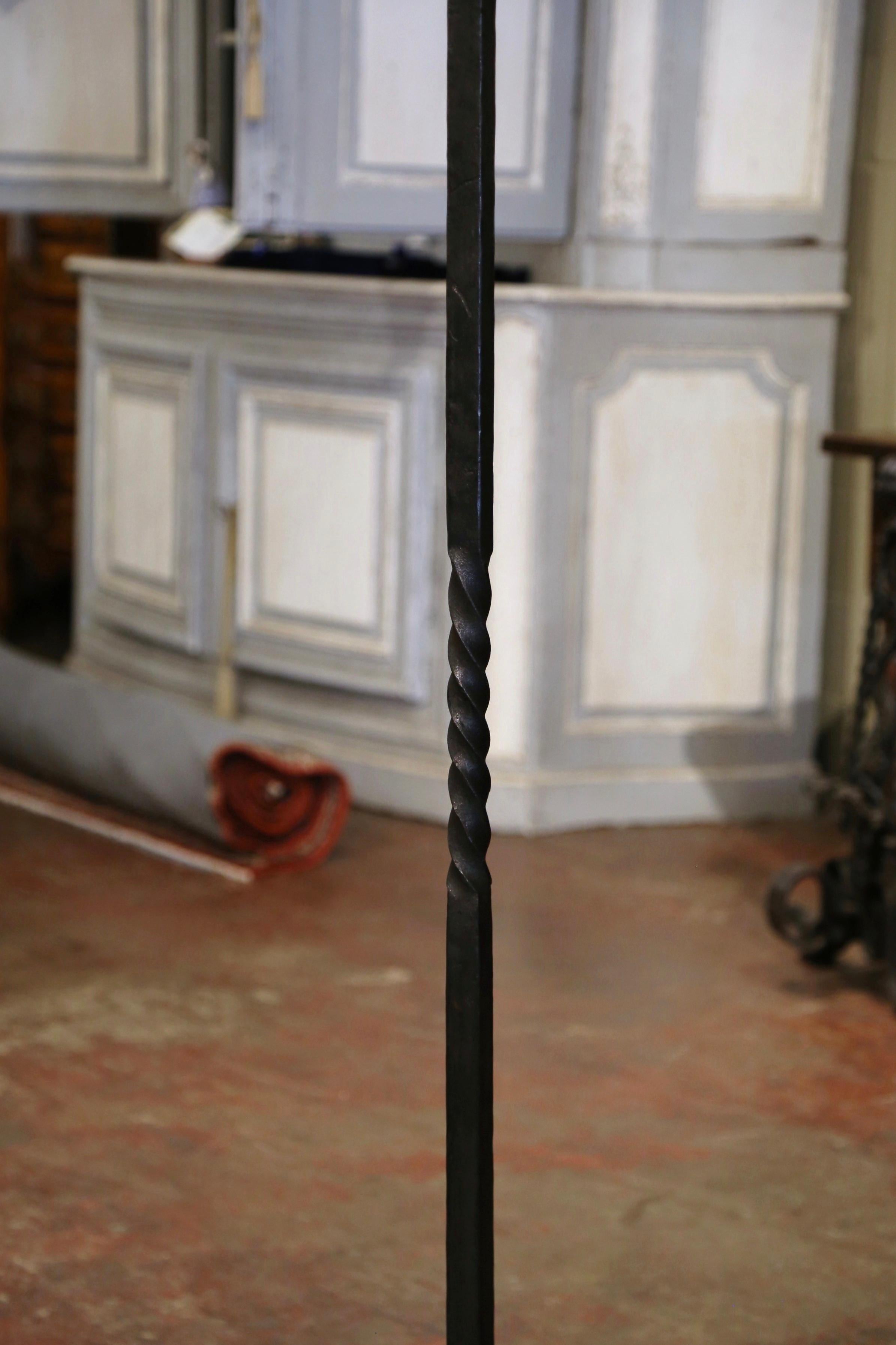 19th Century French Gothic Black Forged Wrought Iron Floor Lamp  For Sale 3