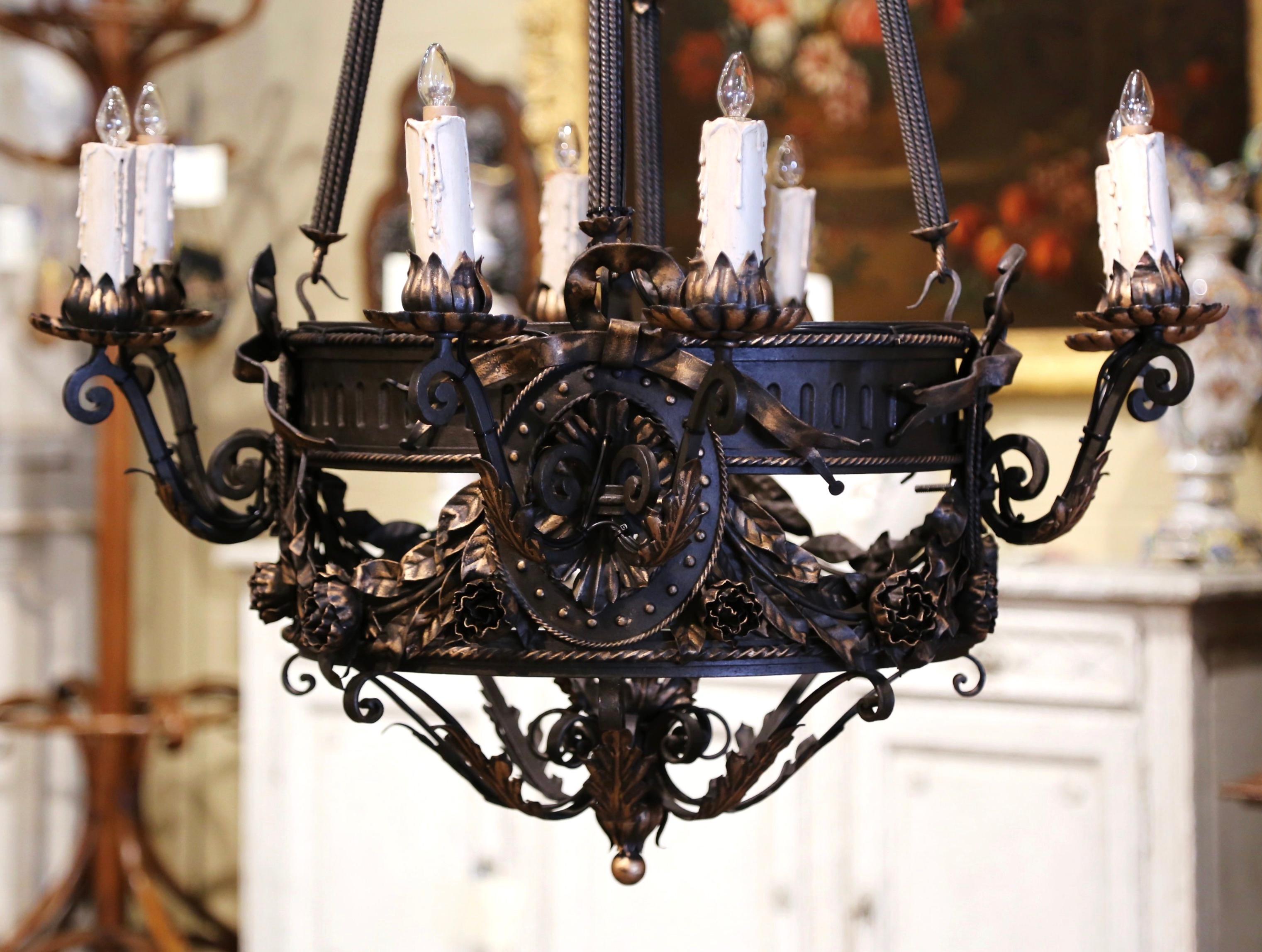 19th Century French Gothic Black Wrought Iron Eight-Light Chandelier 1