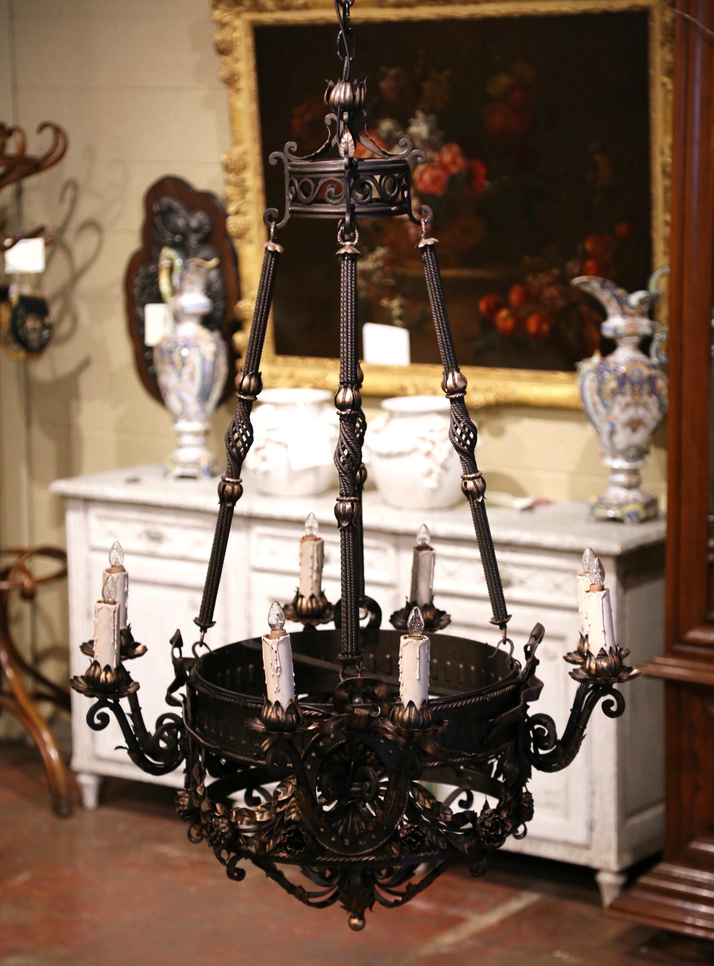 19th Century French Gothic Black Wrought Iron Eight-Light Chandelier 4