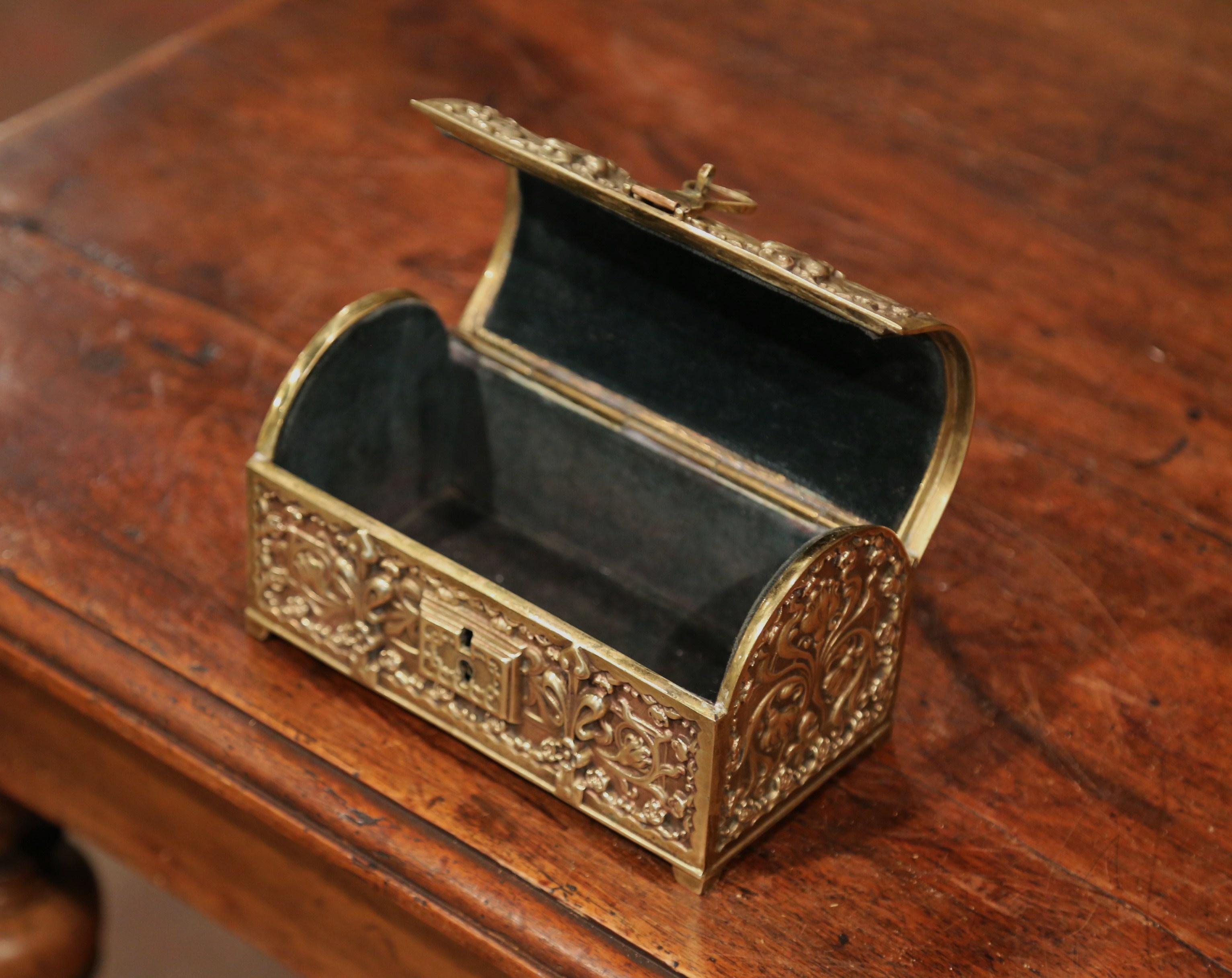 19th Century French Gothic Bombe Bronze Doré Jewelry Box with Floral Motifs 1