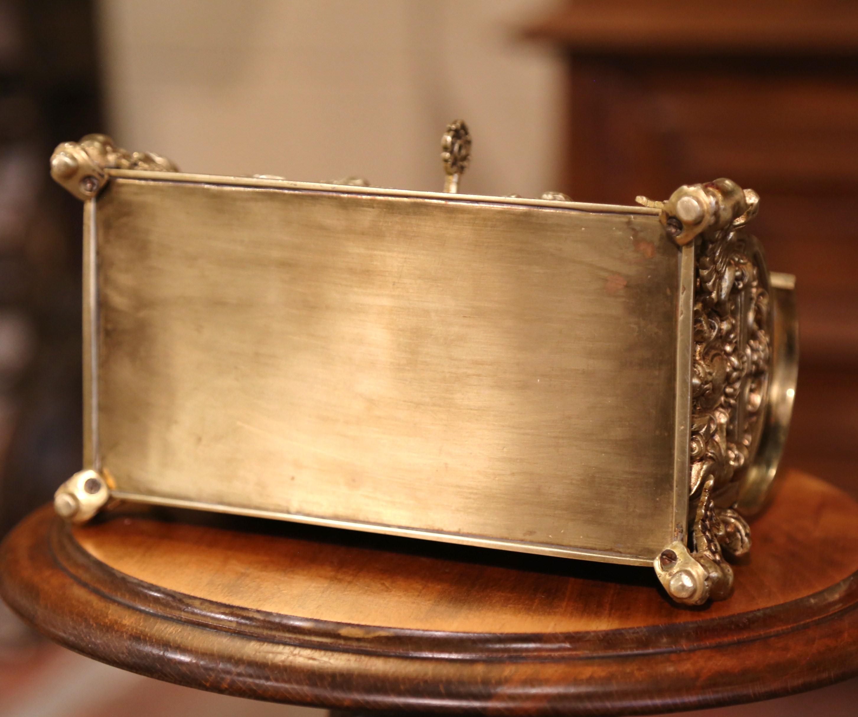 19th Century French Gothic Bronze Doré Jewelry Box with Repousse Cherub Motifs 6