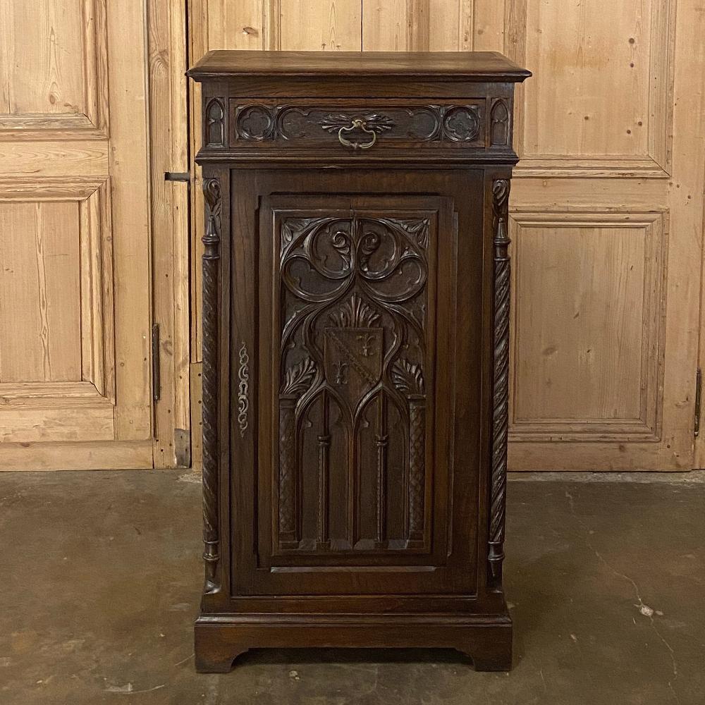 Hand-Carved 19th Century French Gothic Cabinet, Bonnetiere For Sale