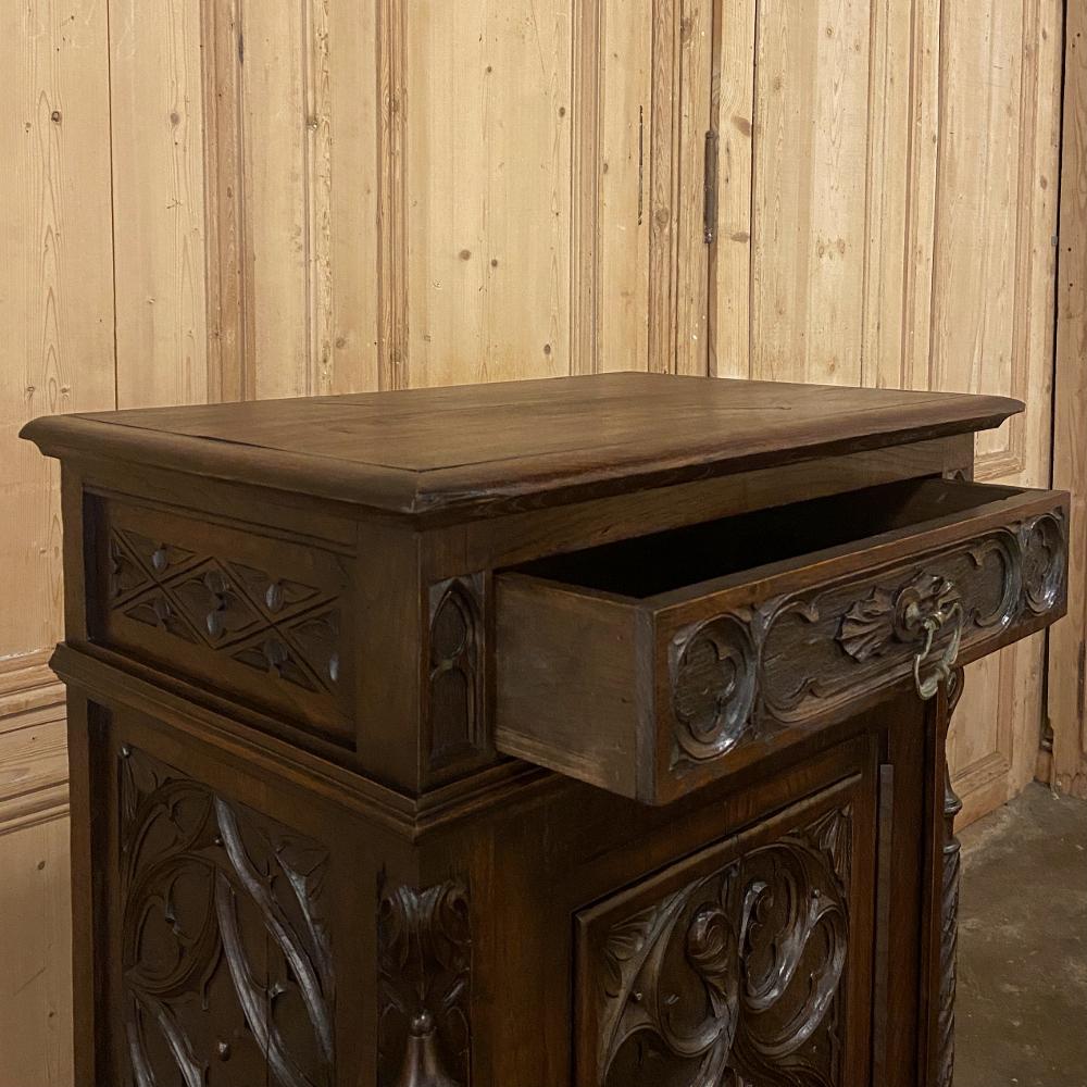 19th Century French Gothic Cabinet, Bonnetiere For Sale 1