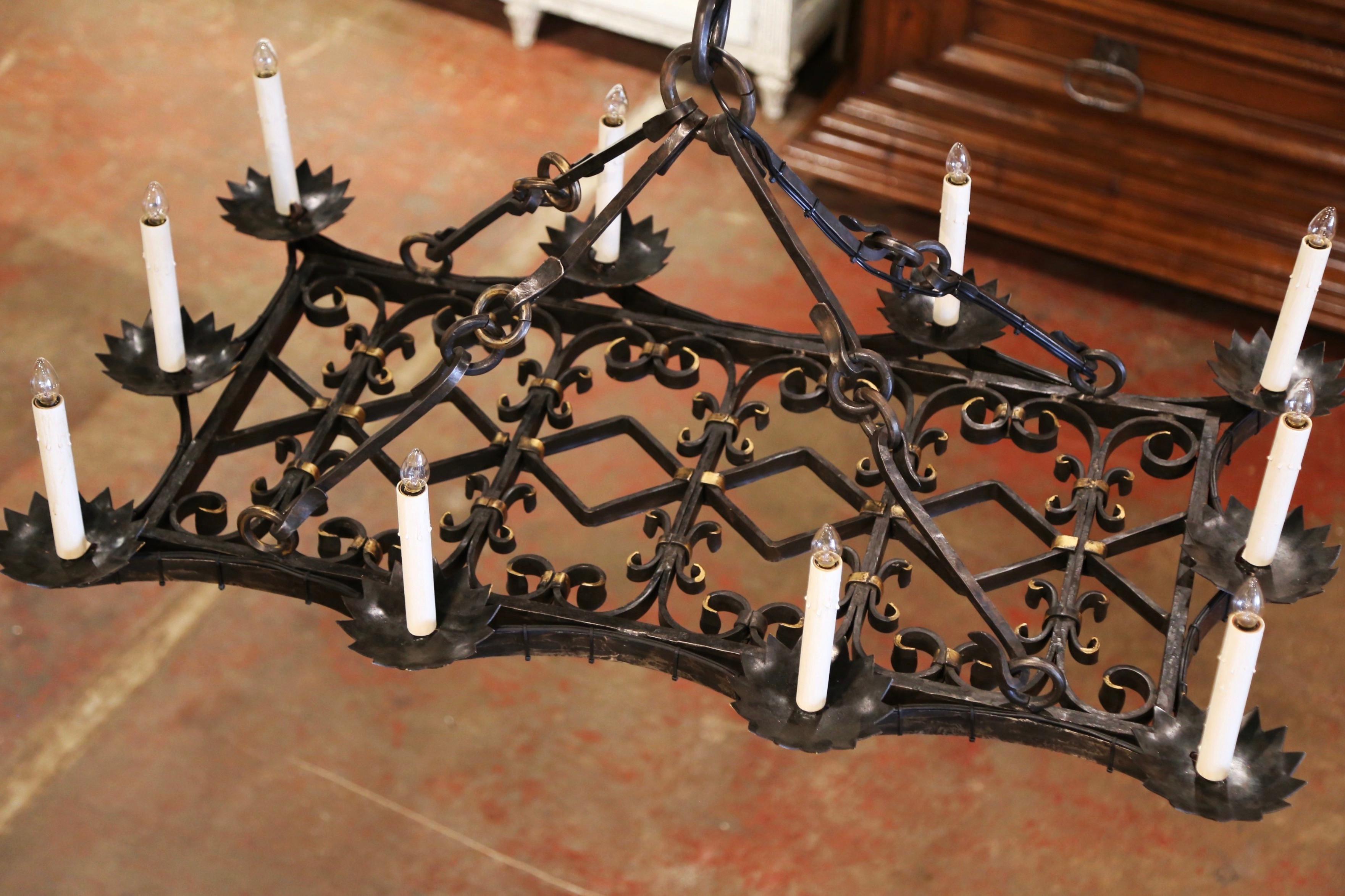 19th Century French Gothic Forged Iron Flat Bottom Ten-Light Chandelier 2