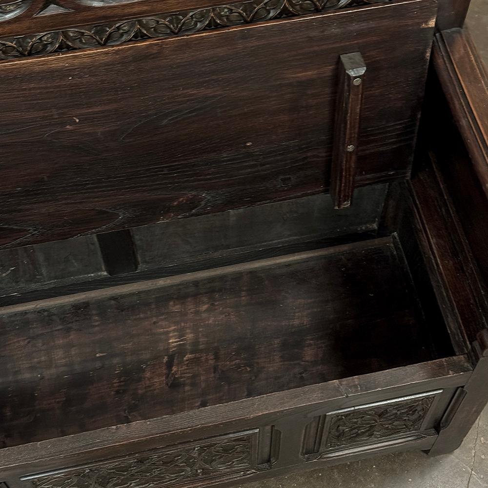 19th Century French Gothic Hall Bench en vente 8