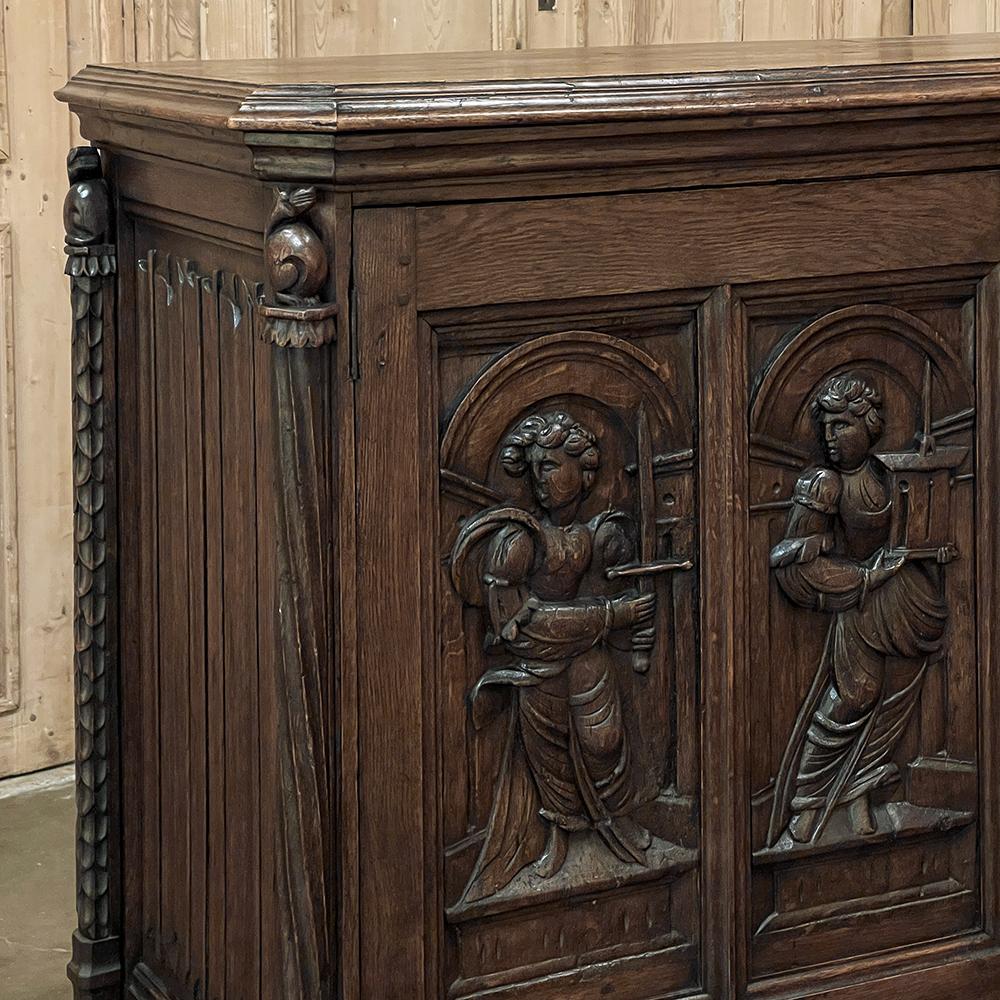 19th Century French Gothic Oak Buffet For Sale 1
