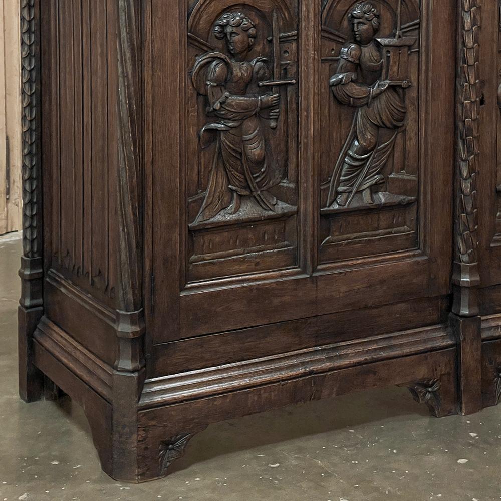 19th Century French Gothic Oak Buffet For Sale 2