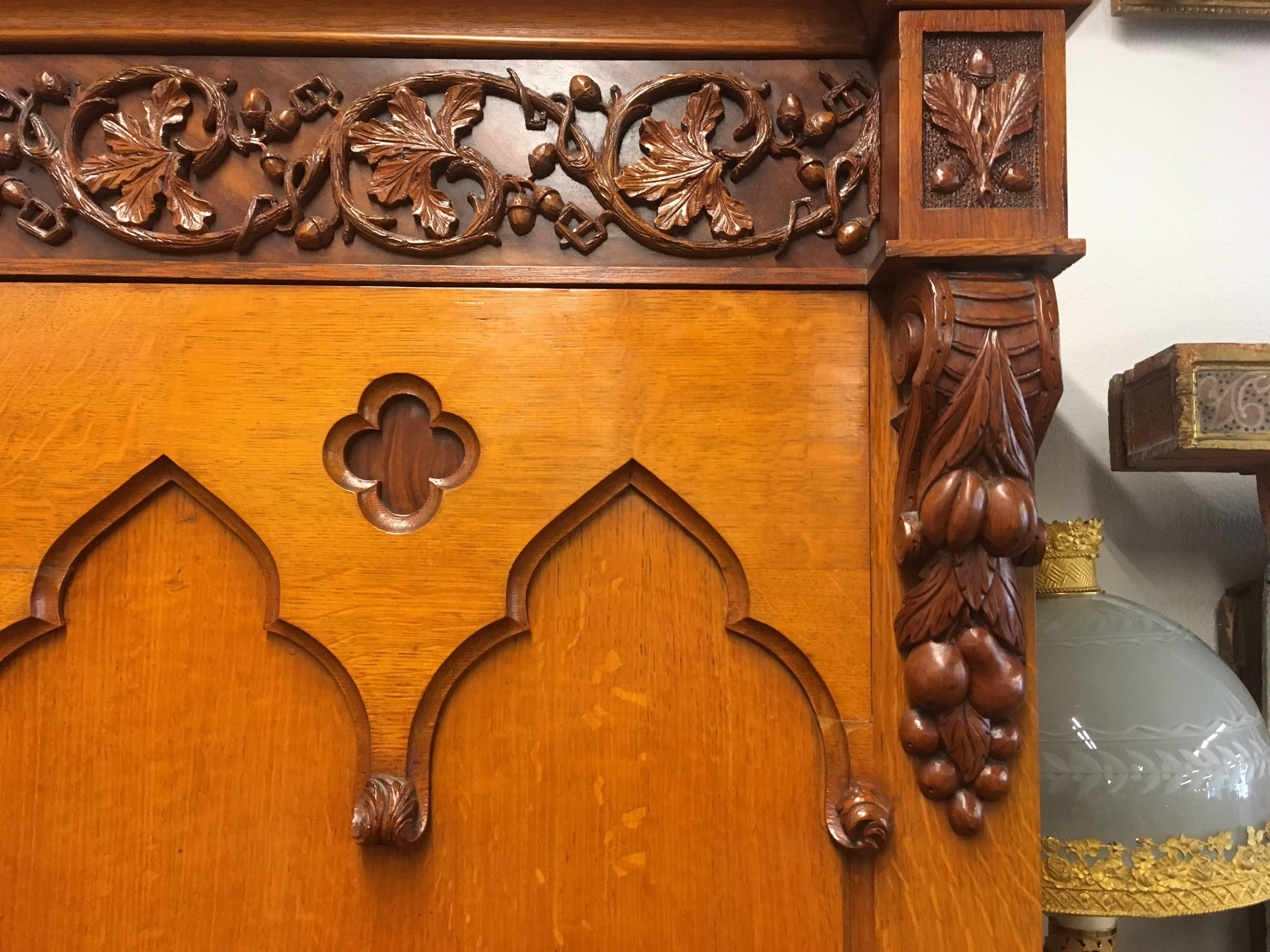 Wood 19th Century French Gothic Oak Cabinet For Sale