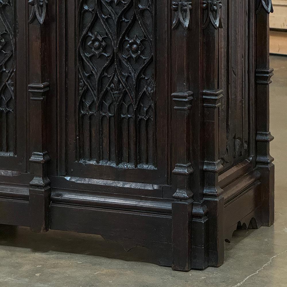 Baule gotico francese del XIX secolo ~ Cassapanca per coperte in vendita 6