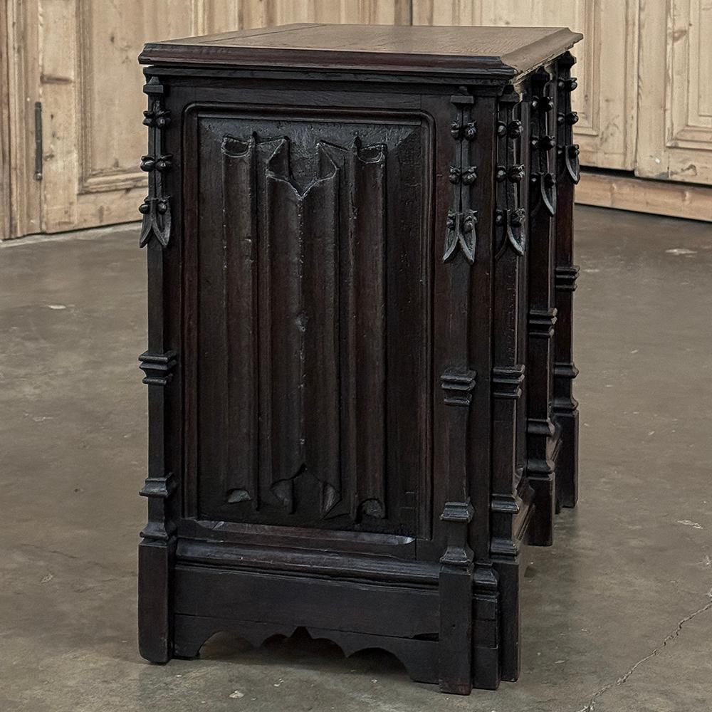19th Century French Gothic Petite Trunk ~ Blanket Chest  For Sale 9
