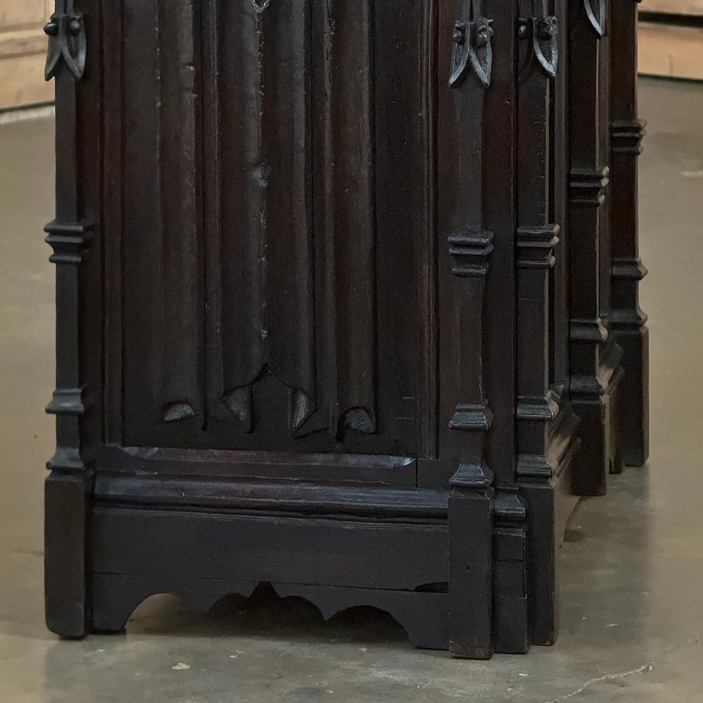 Baule gotico francese del XIX secolo ~ Cassapanca per coperte in vendita 9