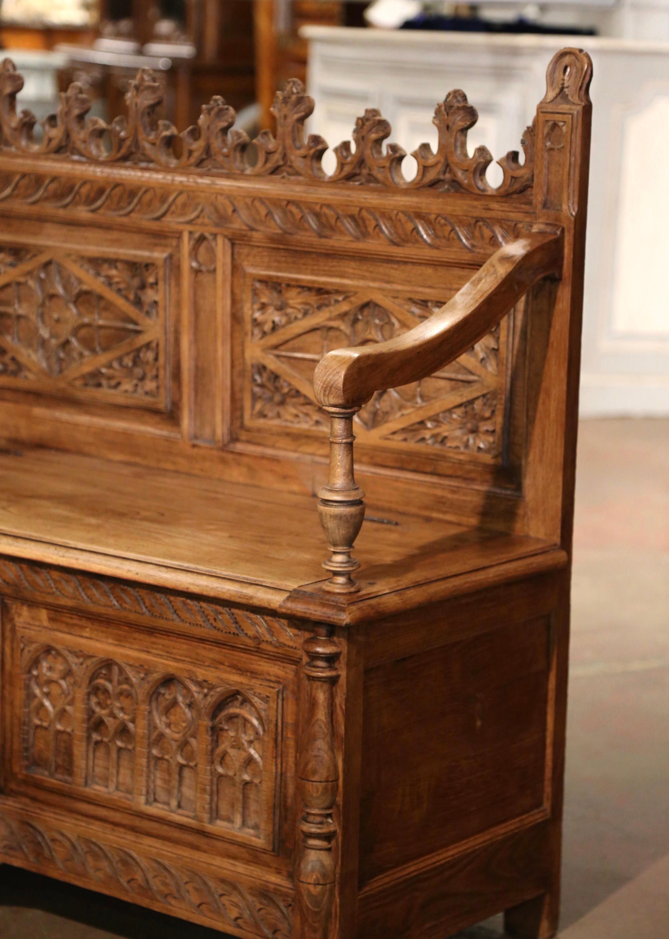 19th Century French Gothic Revival Carved Bleached Oak Hall Bench with Trapdoor For Sale 6